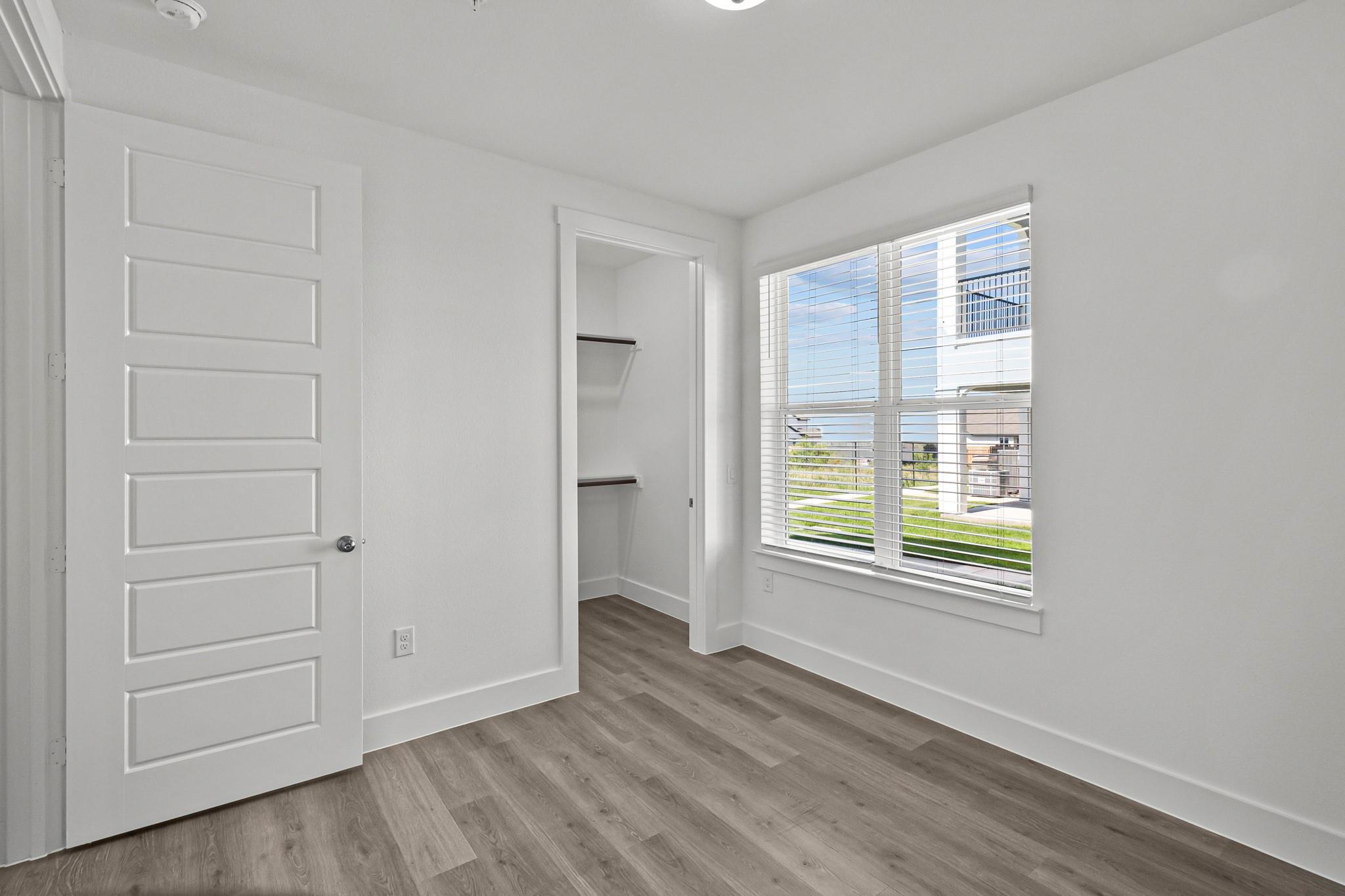 1664 Hillside Terrace None #4416 Property Photo 23