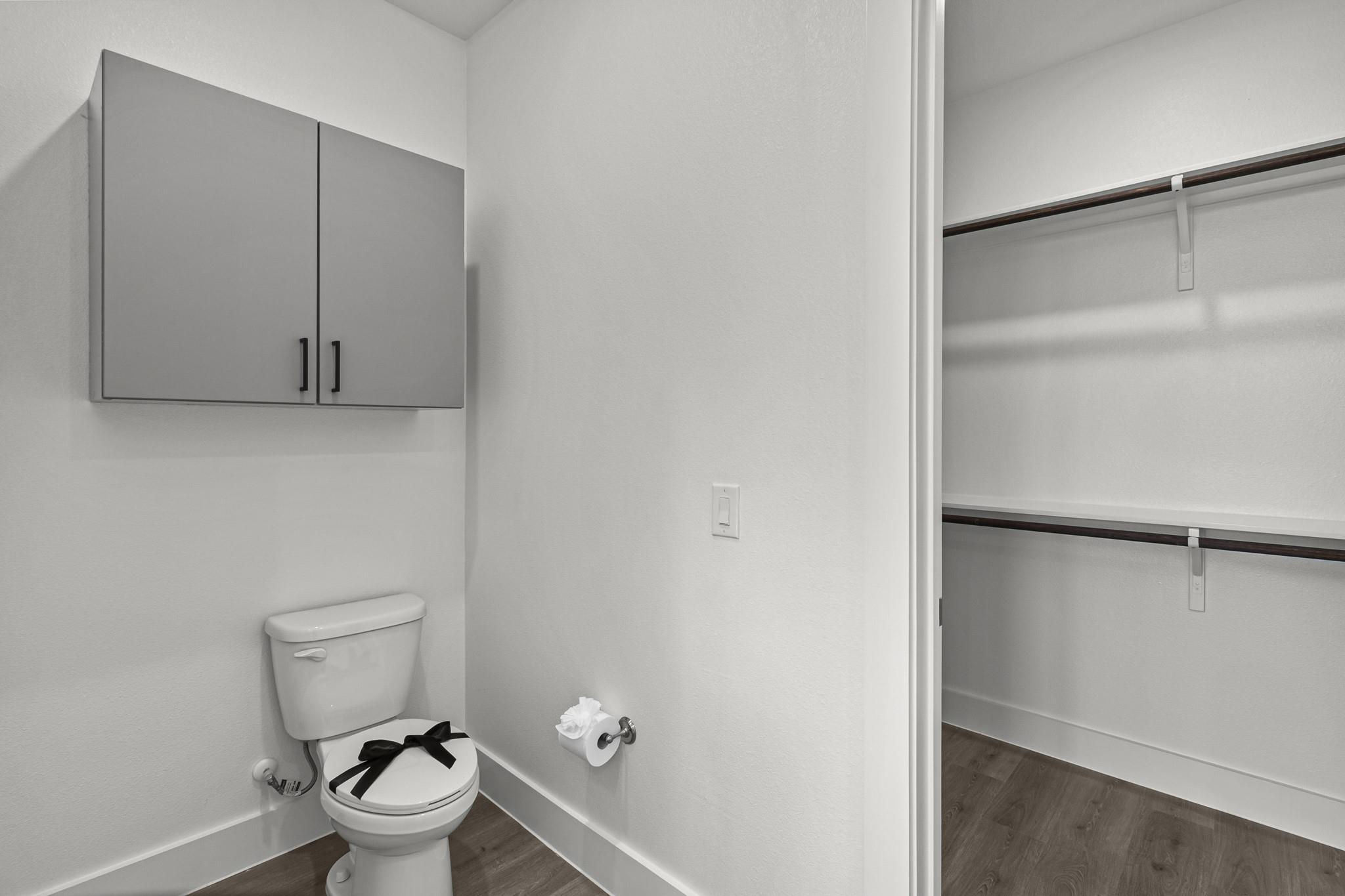 1664 Hillside Terrace None #4416 Property Photo 33