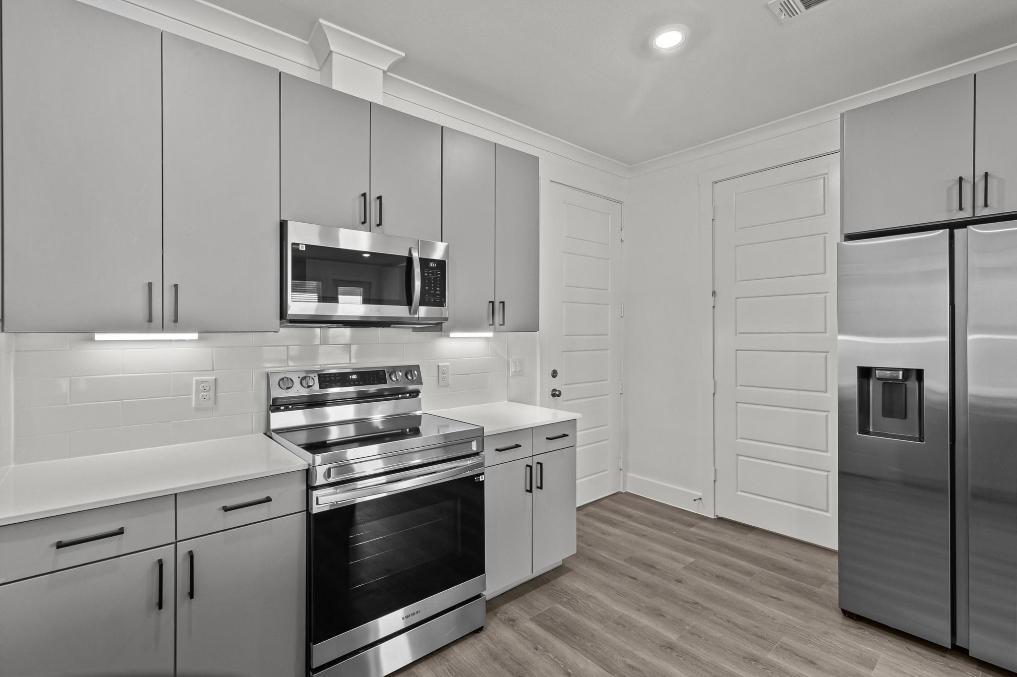 1664 Hillside Terrace None #4416 Property Photo 39