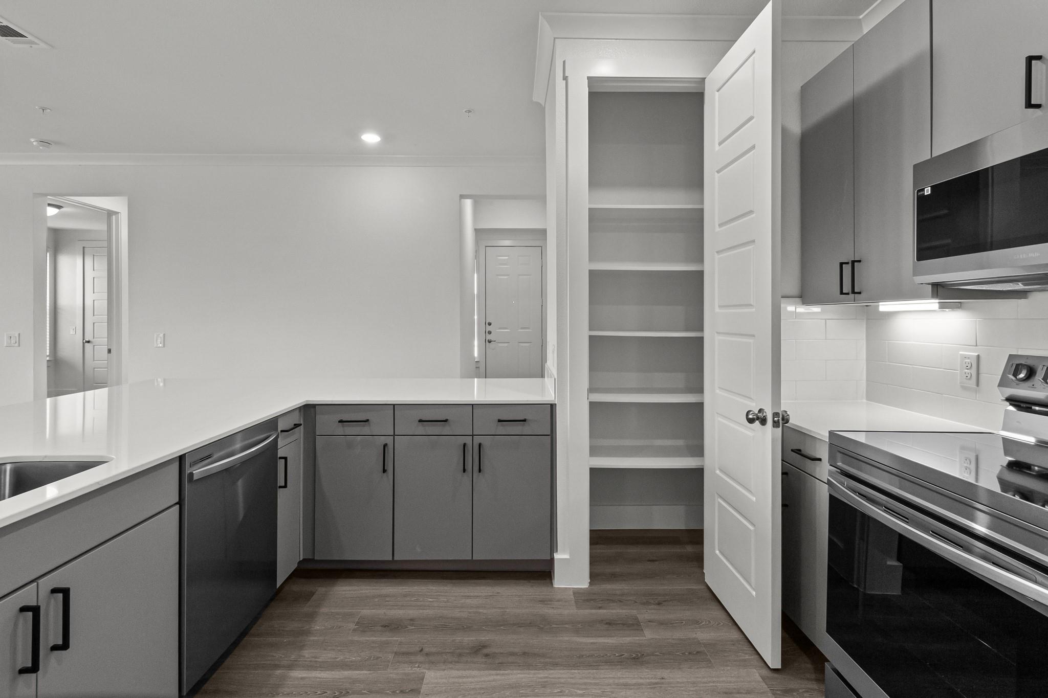 1664 Hillside Terrace None #4416 Property Photo 40