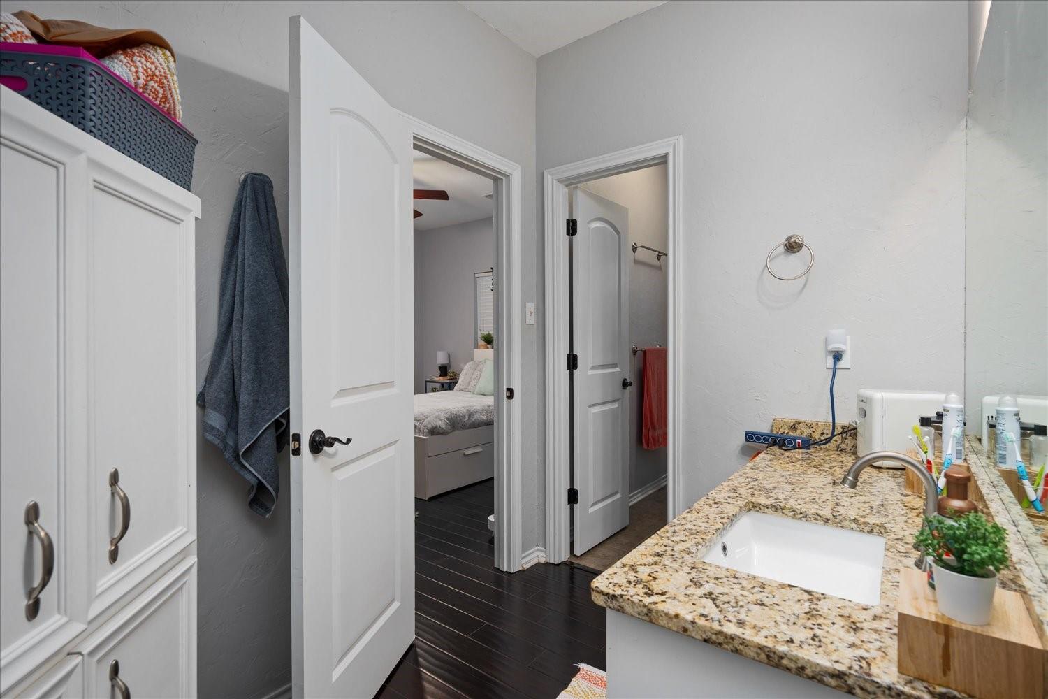 1613 Flint Ct Property Photo 19