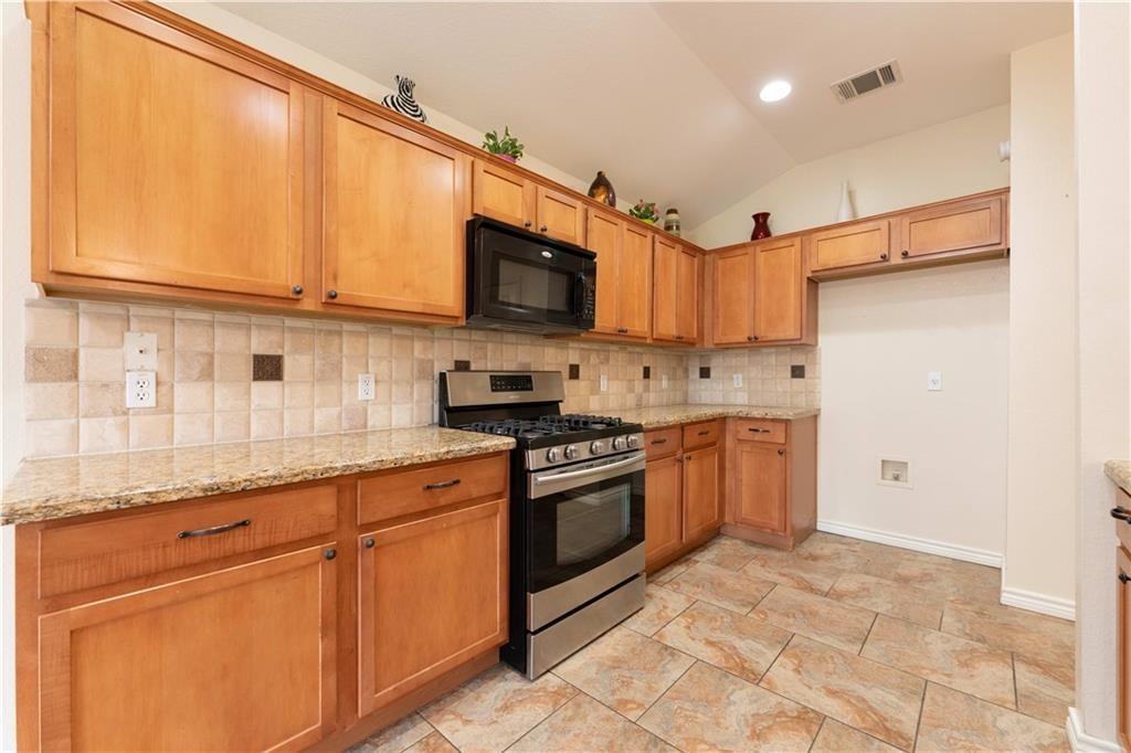 3440 Shiraz Loop Property Photo 8