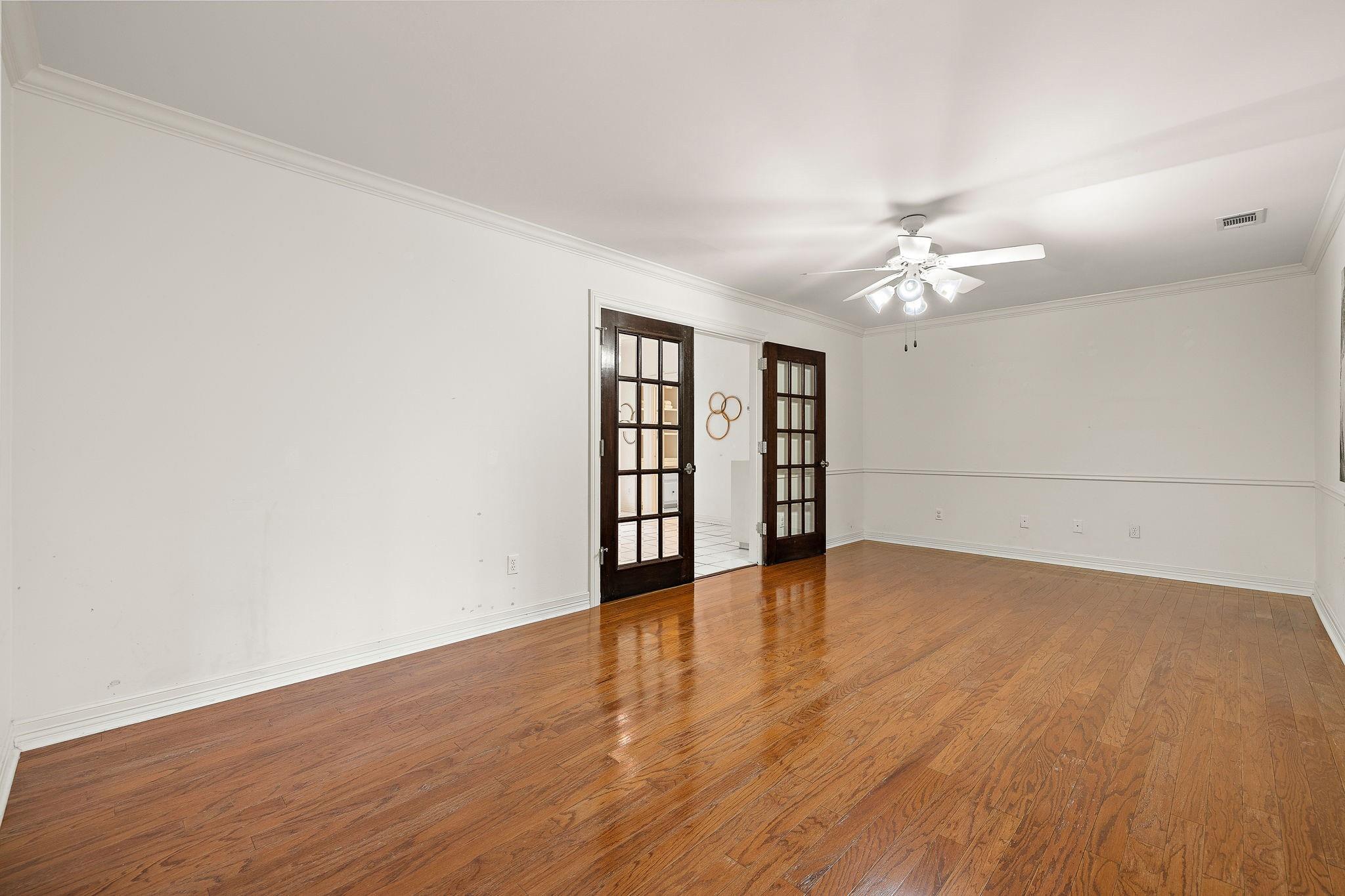 901 Lauder Dr Property Photo 30