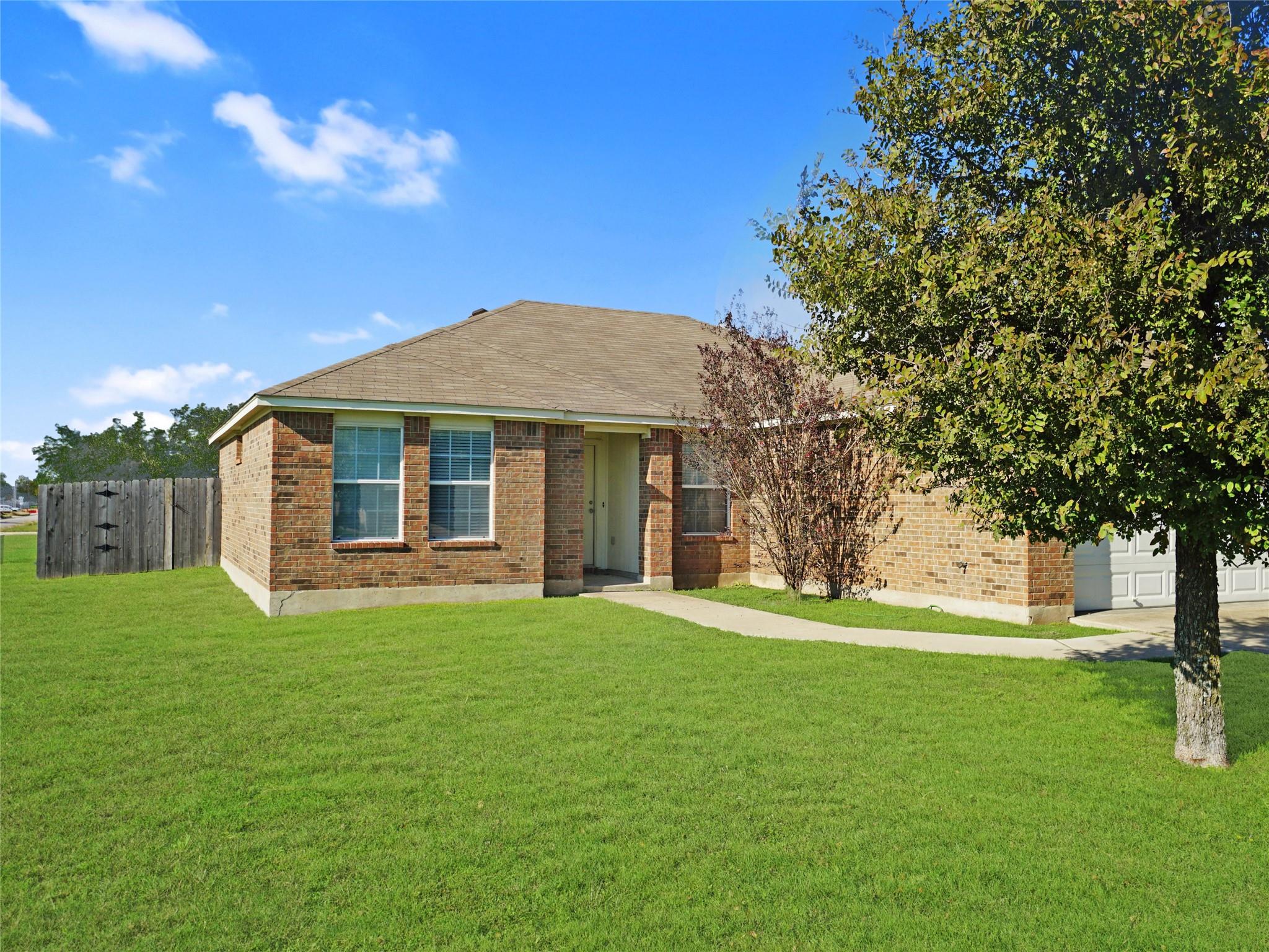 2801 Don Hill Ln Property Photo