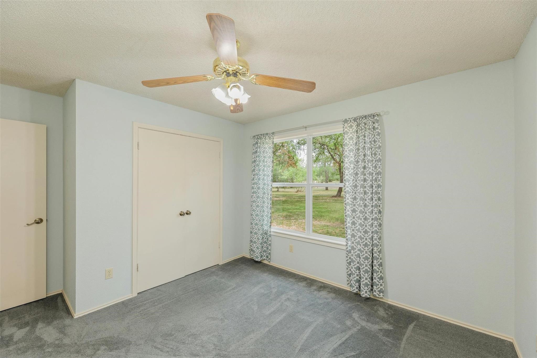 189 Shady Oaks Loop Property Photo 22