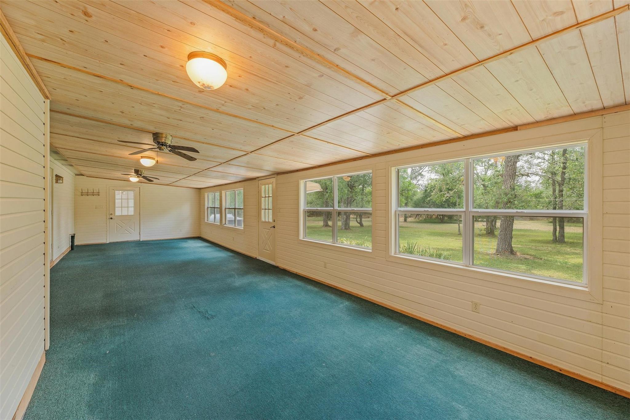189 Shady Oaks Loop Property Photo 23