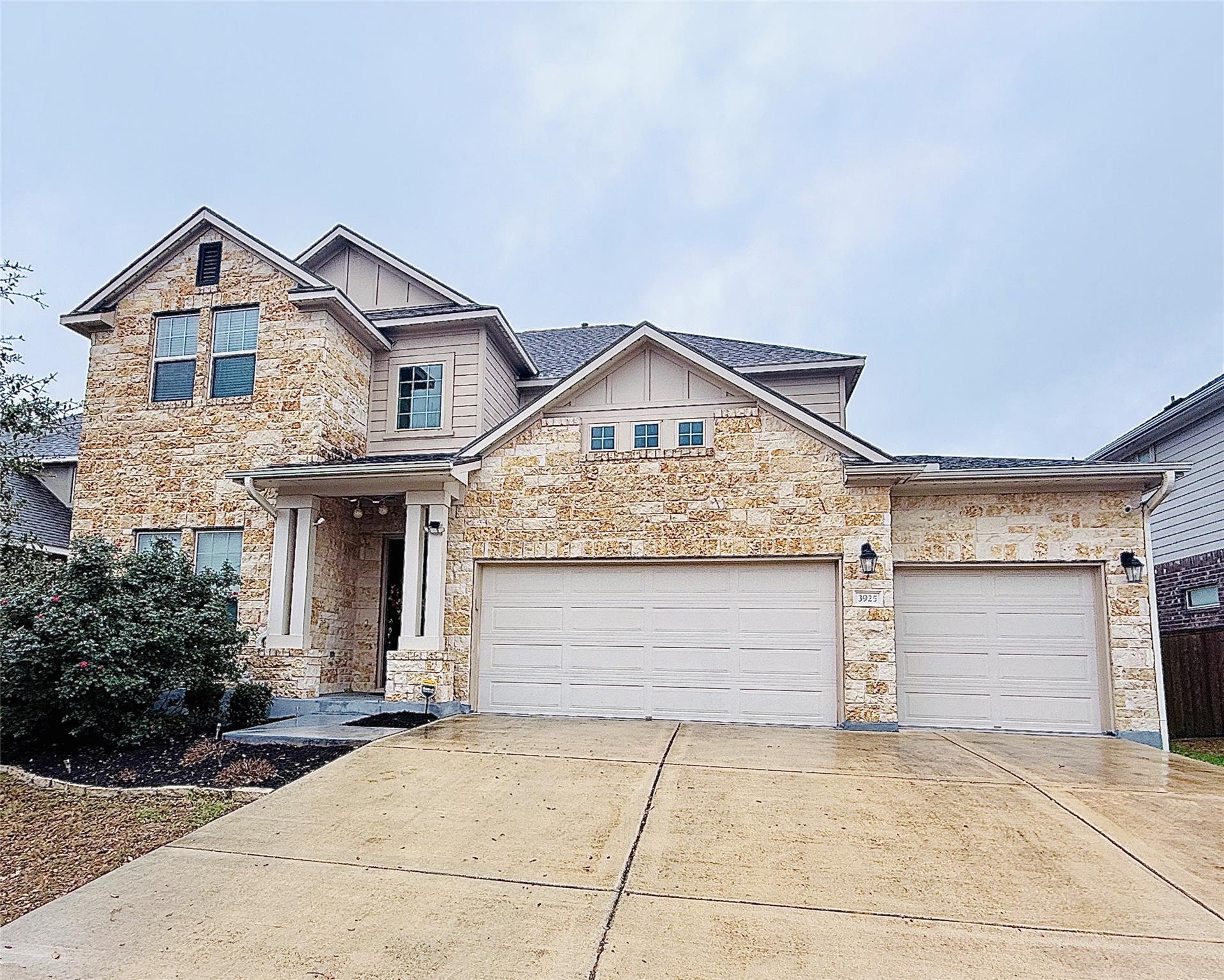 3925 Gildas Path Property Photo 1