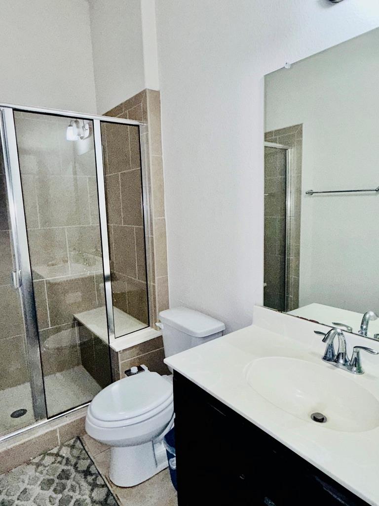 3925 Gildas Path Property Photo 34