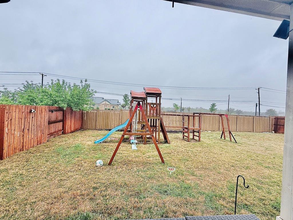 3925 Gildas Path Property Photo 40