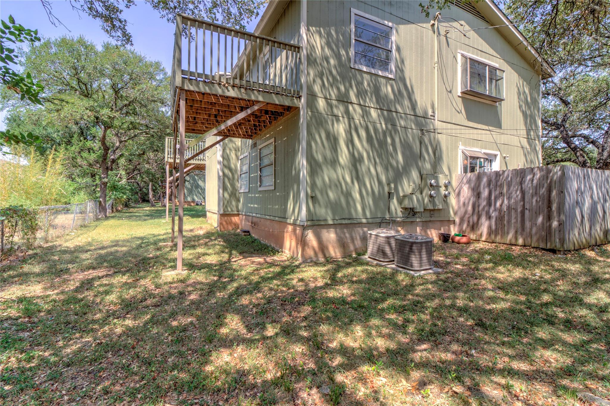 400 Hedgewood Dr #d Property Photo 4
