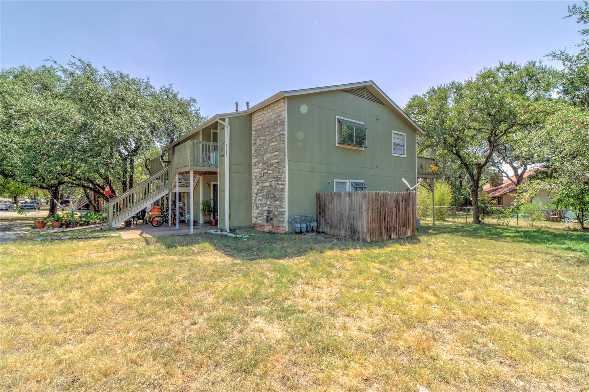 400 Hedgewood Dr #d Property Photo 6