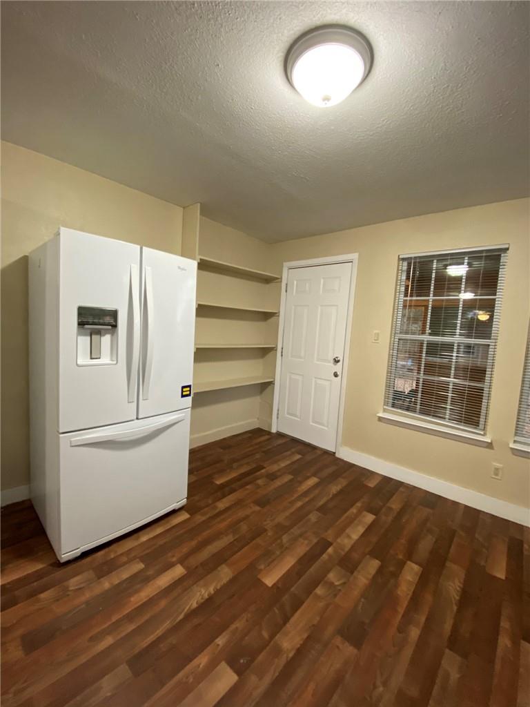 403 Pedernales St Property Photo 9