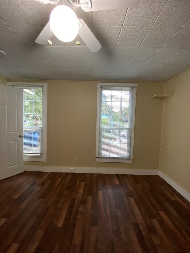 403 Pedernales St Property Photo 16