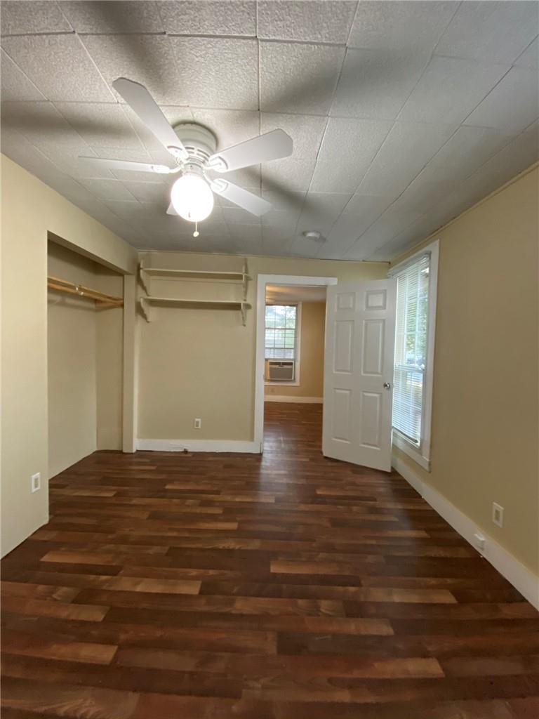 403 Pedernales St Property Photo 19