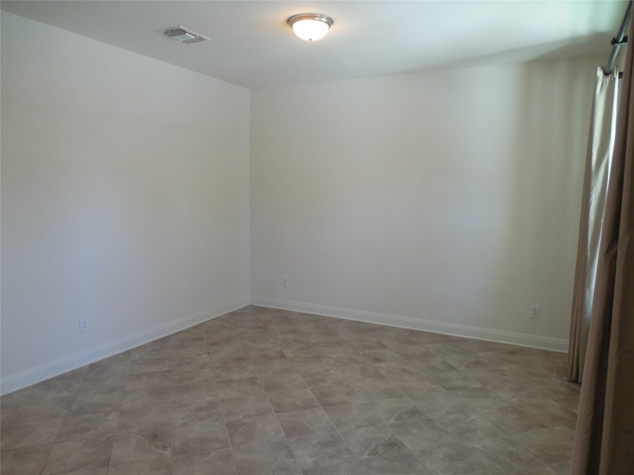 30328 Tiger Woods Dr Property Photo 5