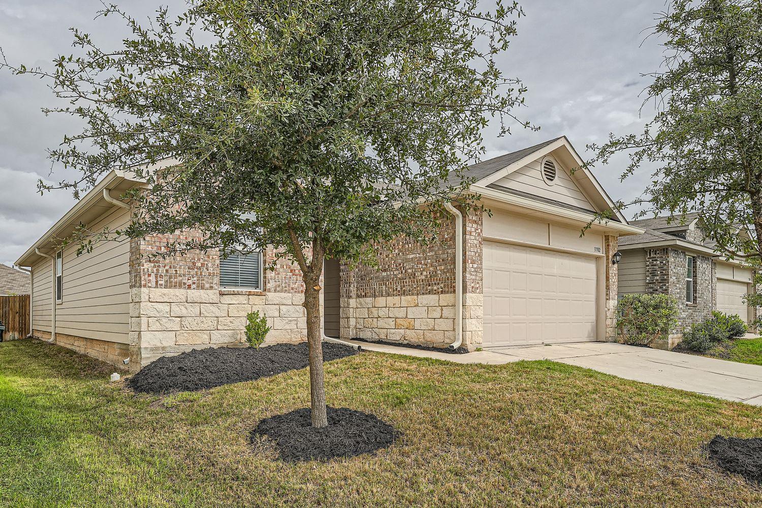 3702 Chappie Ln Property Photo 2