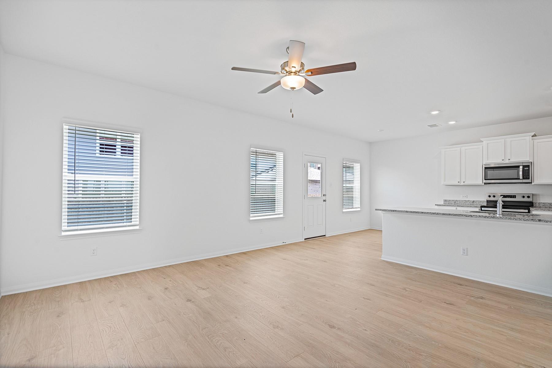 14620 Wahlbergs Way Property Photo 3