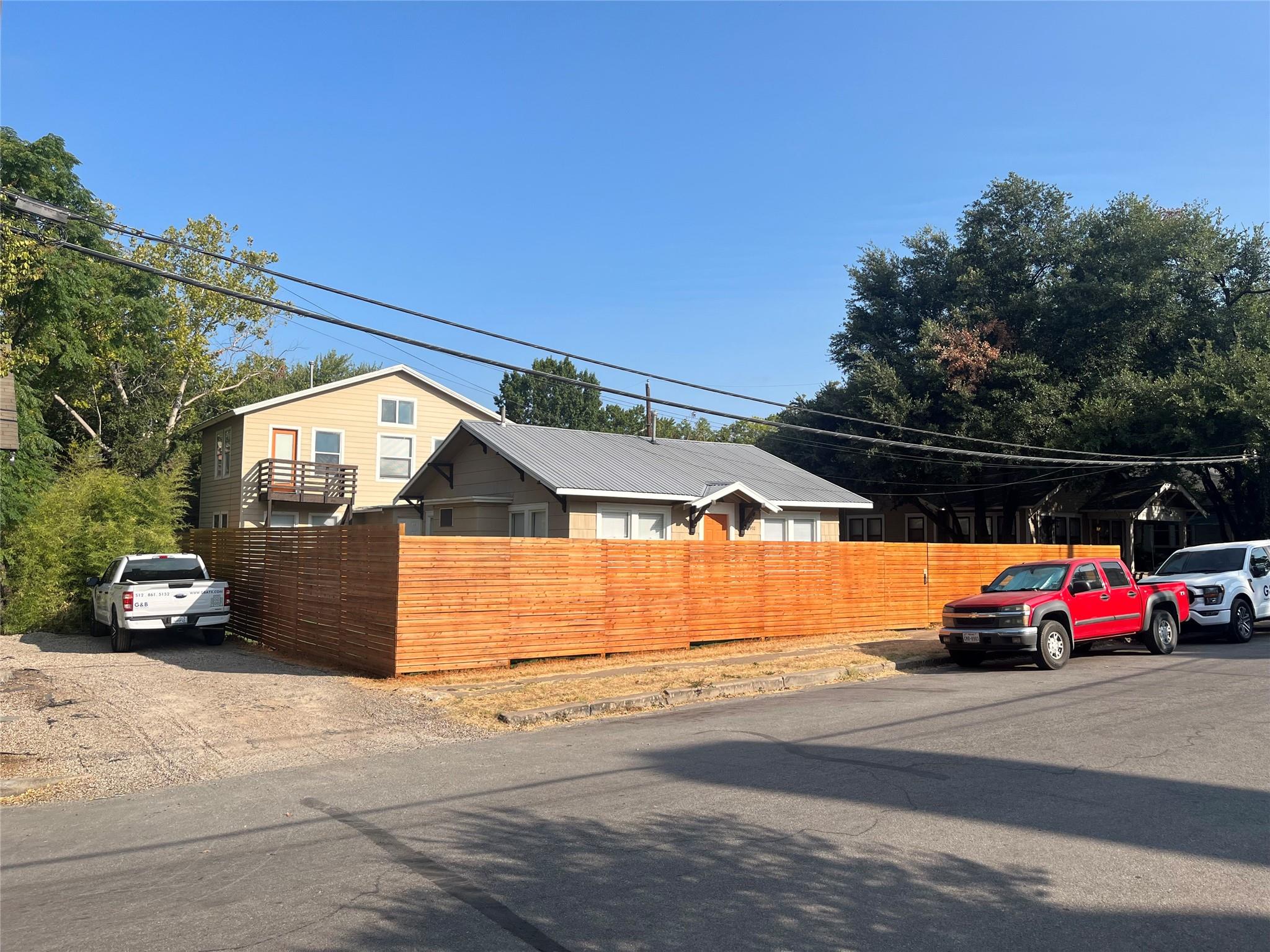 2902 Pearl St Property Photo 16