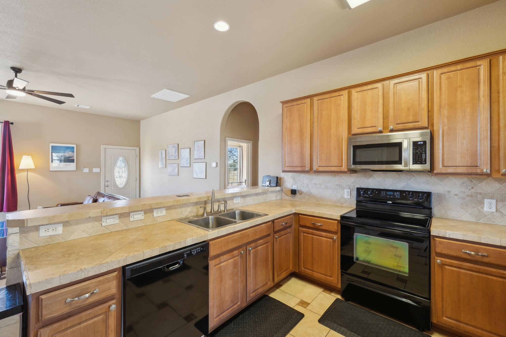13131 E Fm 1431 Highway Property Photo 9