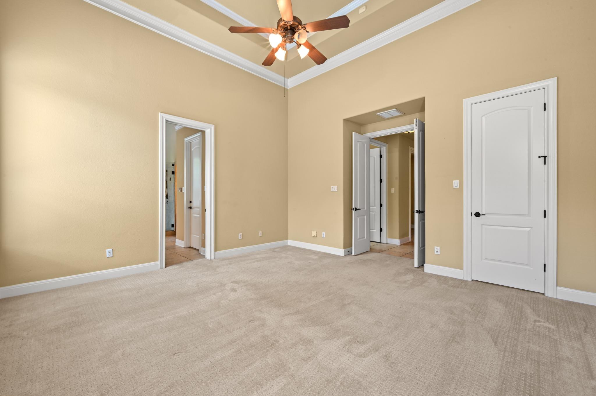 111 Whitley Dr Property Photo 17