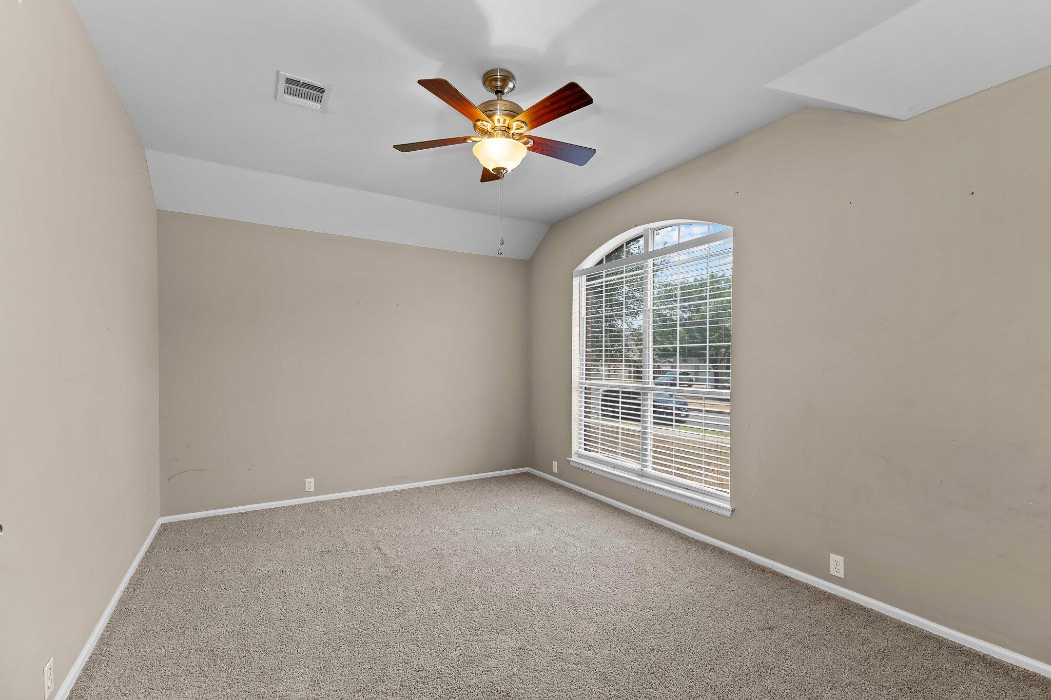 352 Sweet Gum None Property Photo 8
