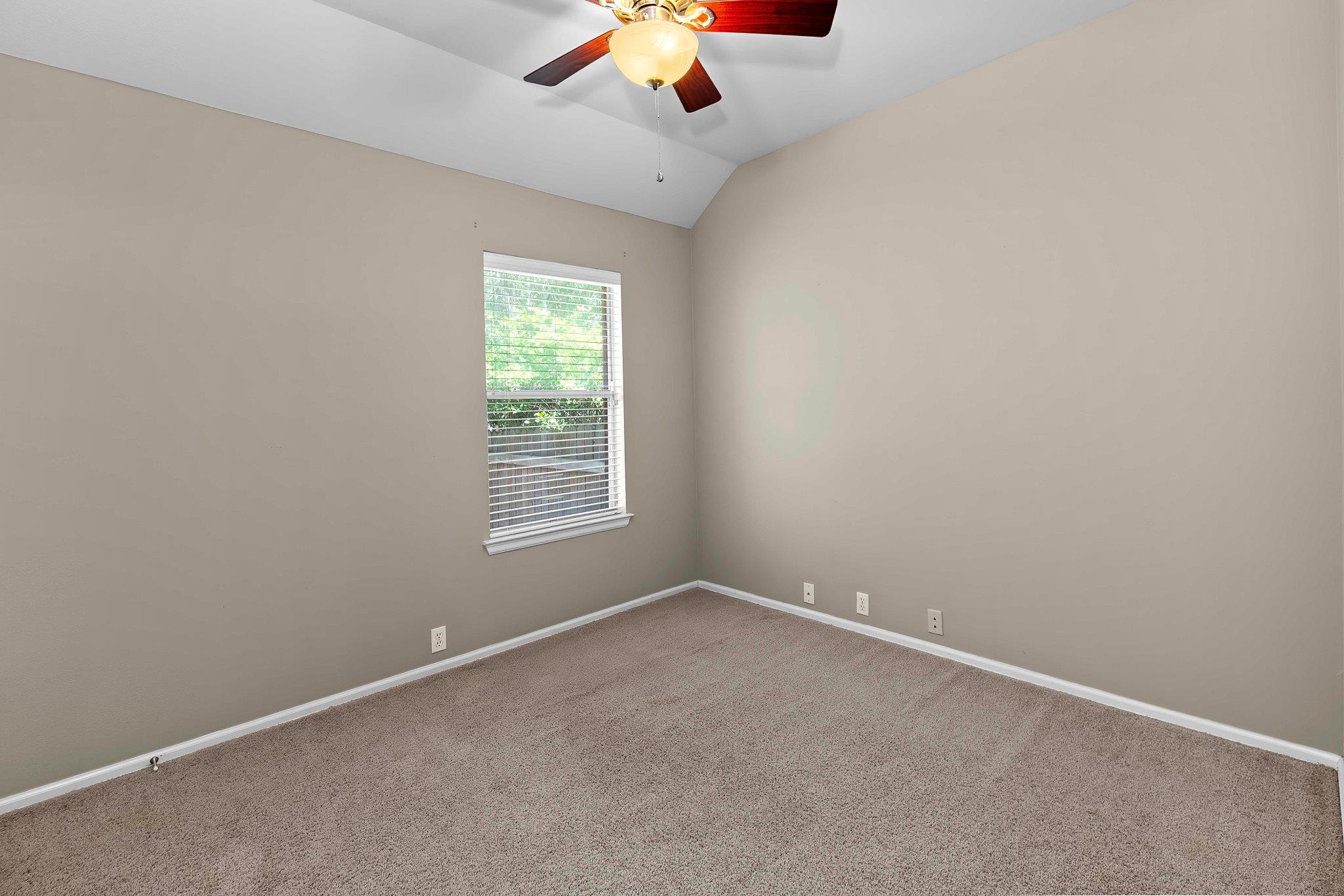 352 Sweet Gum None Property Photo 10