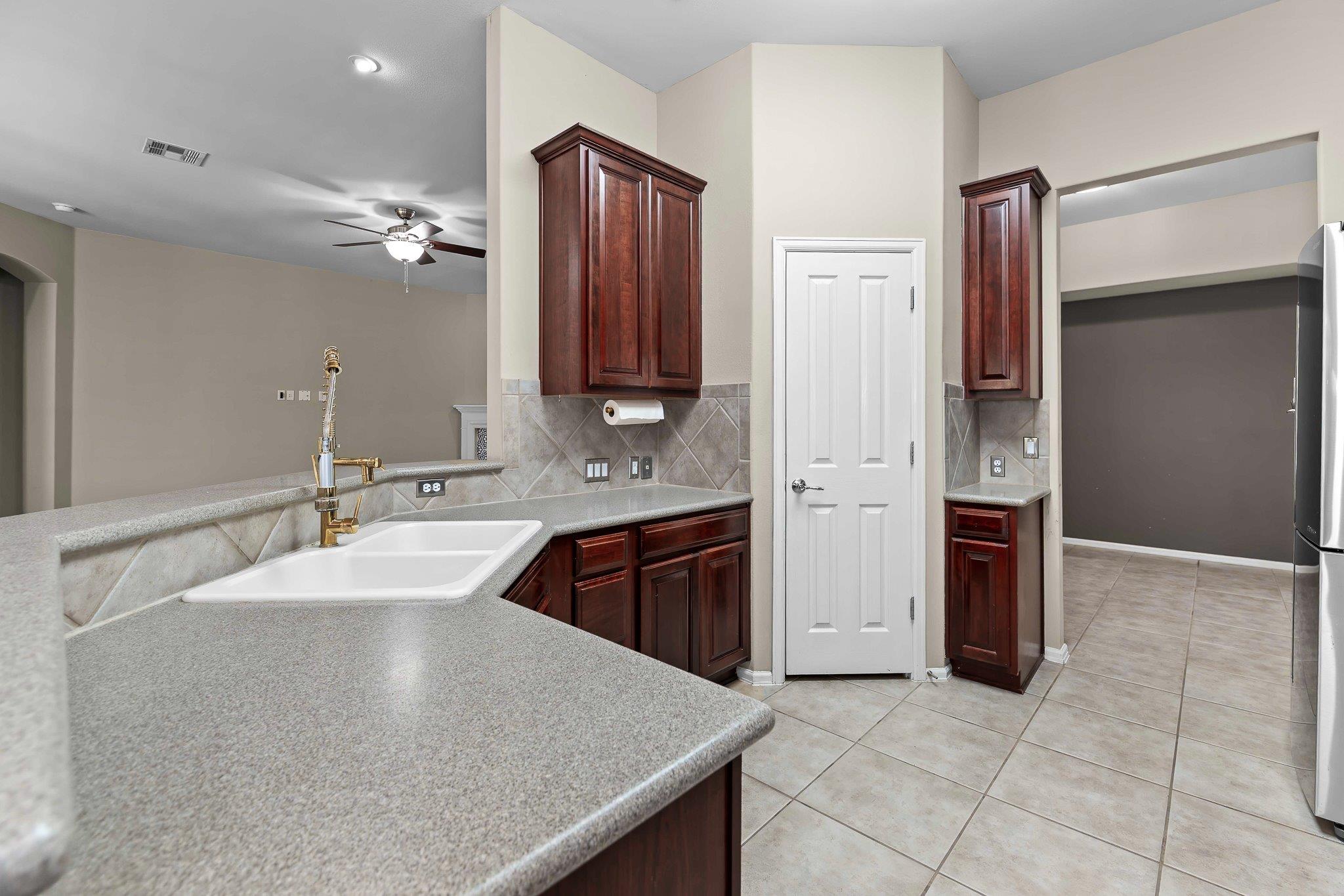 352 Sweet Gum None Property Photo 24