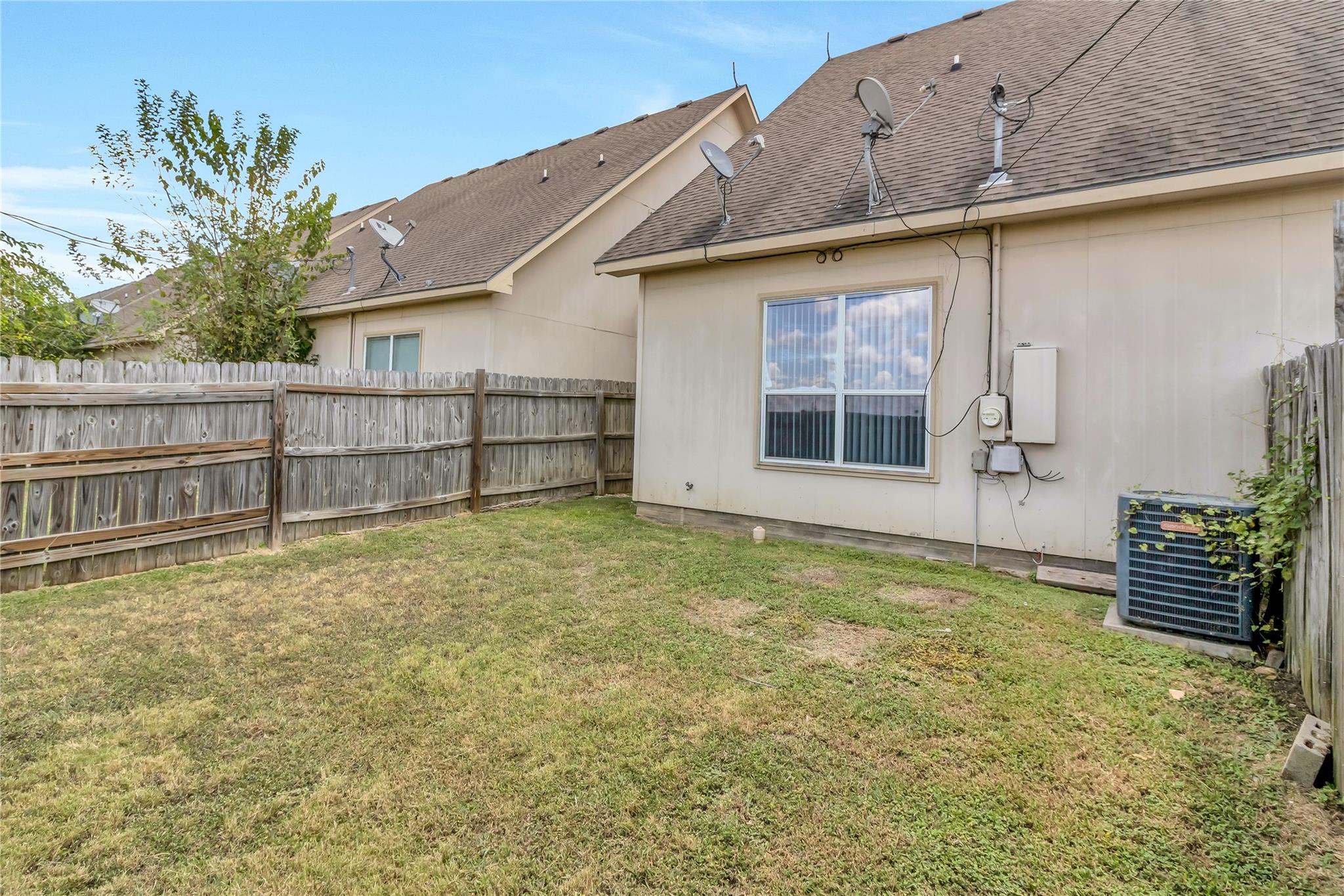 200 Sandstone Dr #a Property Photo 21