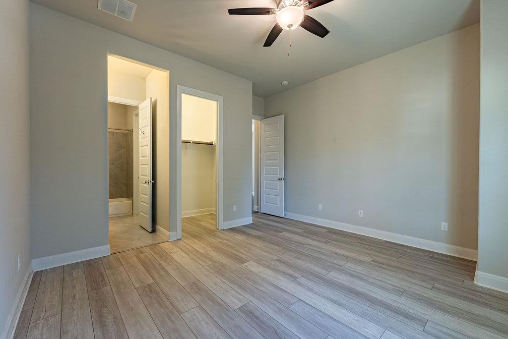 205 Barefoot Park Ln Property Photo 10