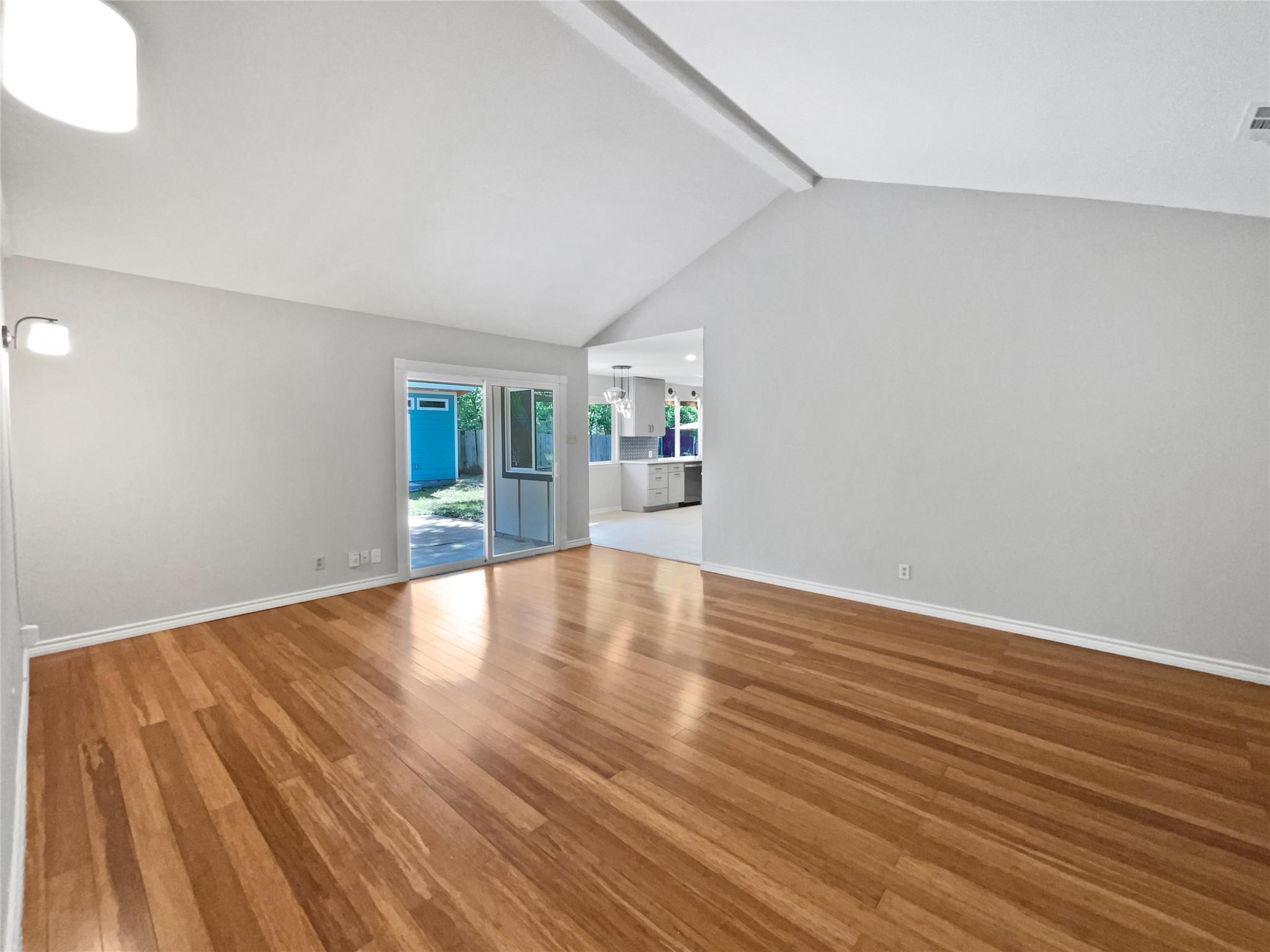 2505 Campden Dr Property Photo 14