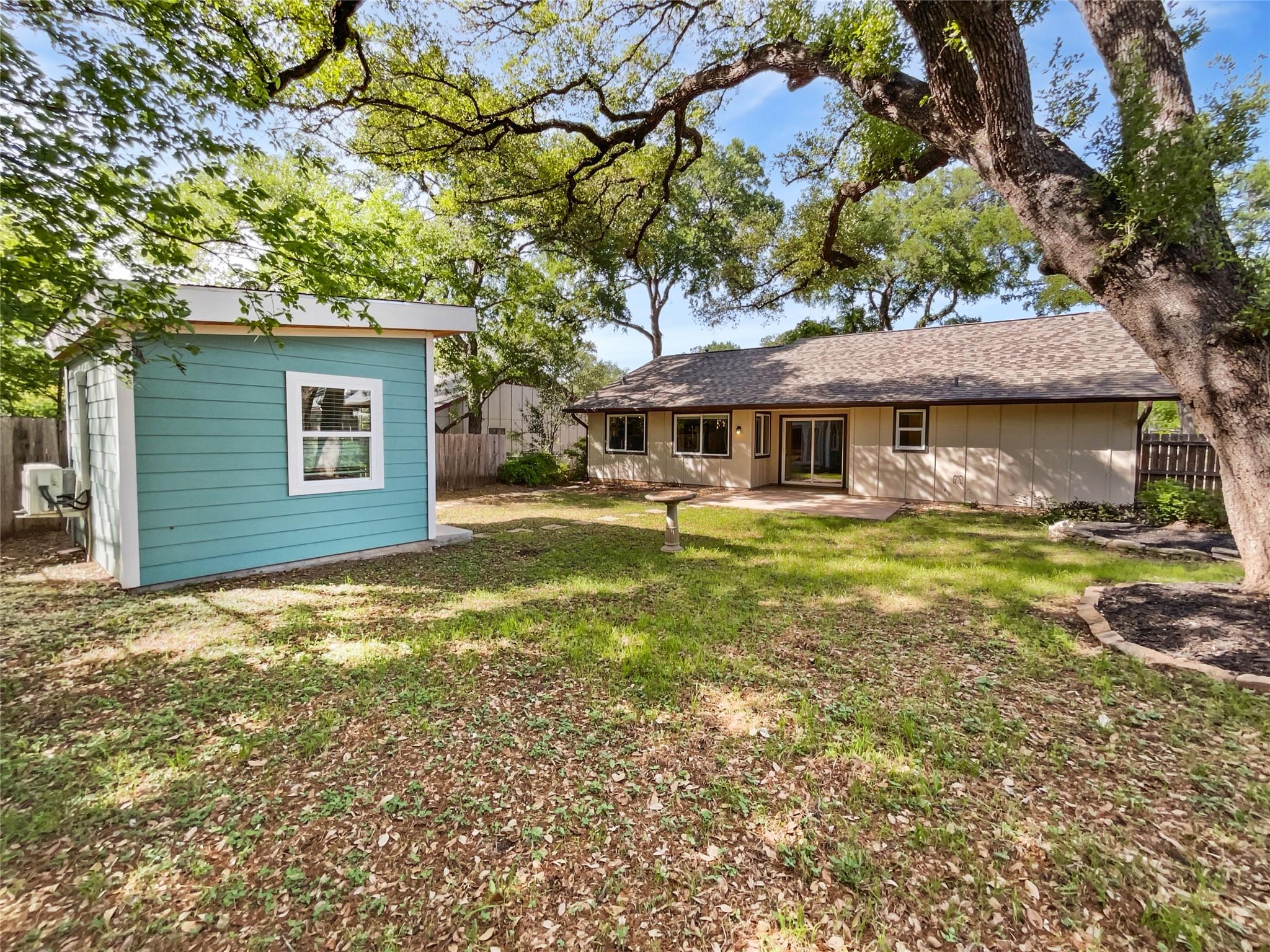 2505 Campden Dr Property Photo 35