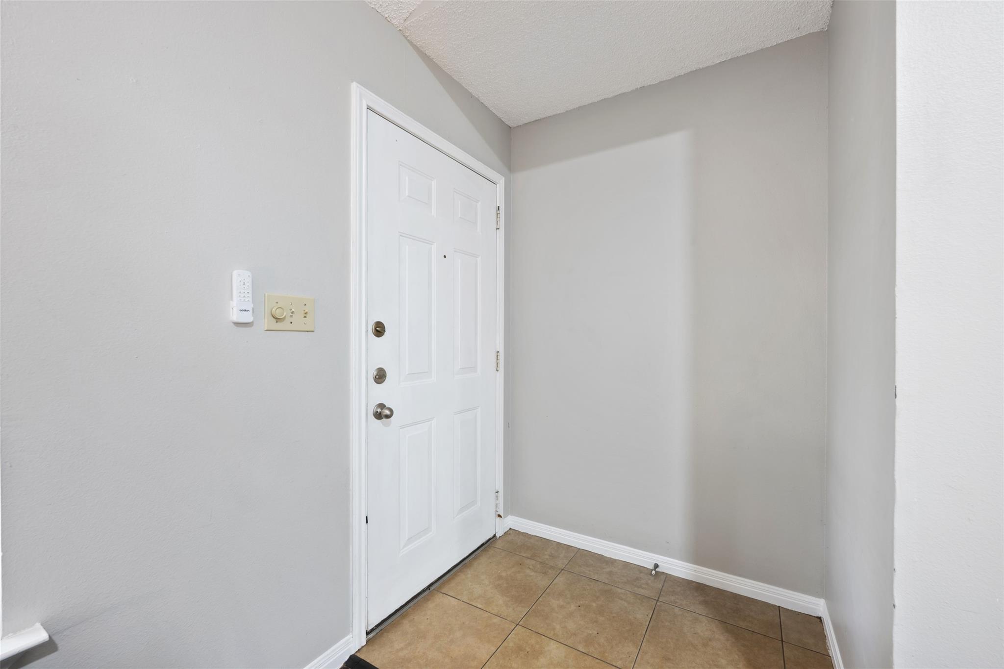 2306 Alimony Cv Property Photo 7