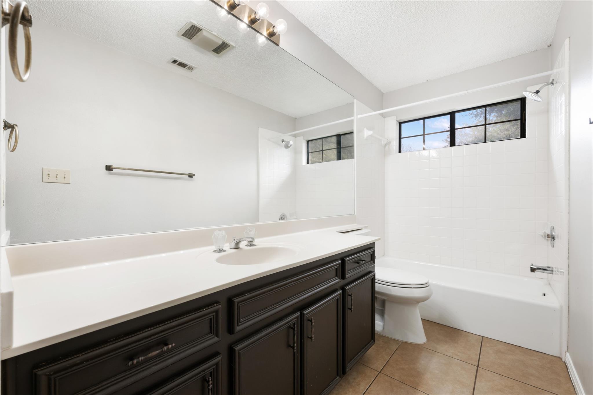 2306 Alimony Cv Property Photo 31