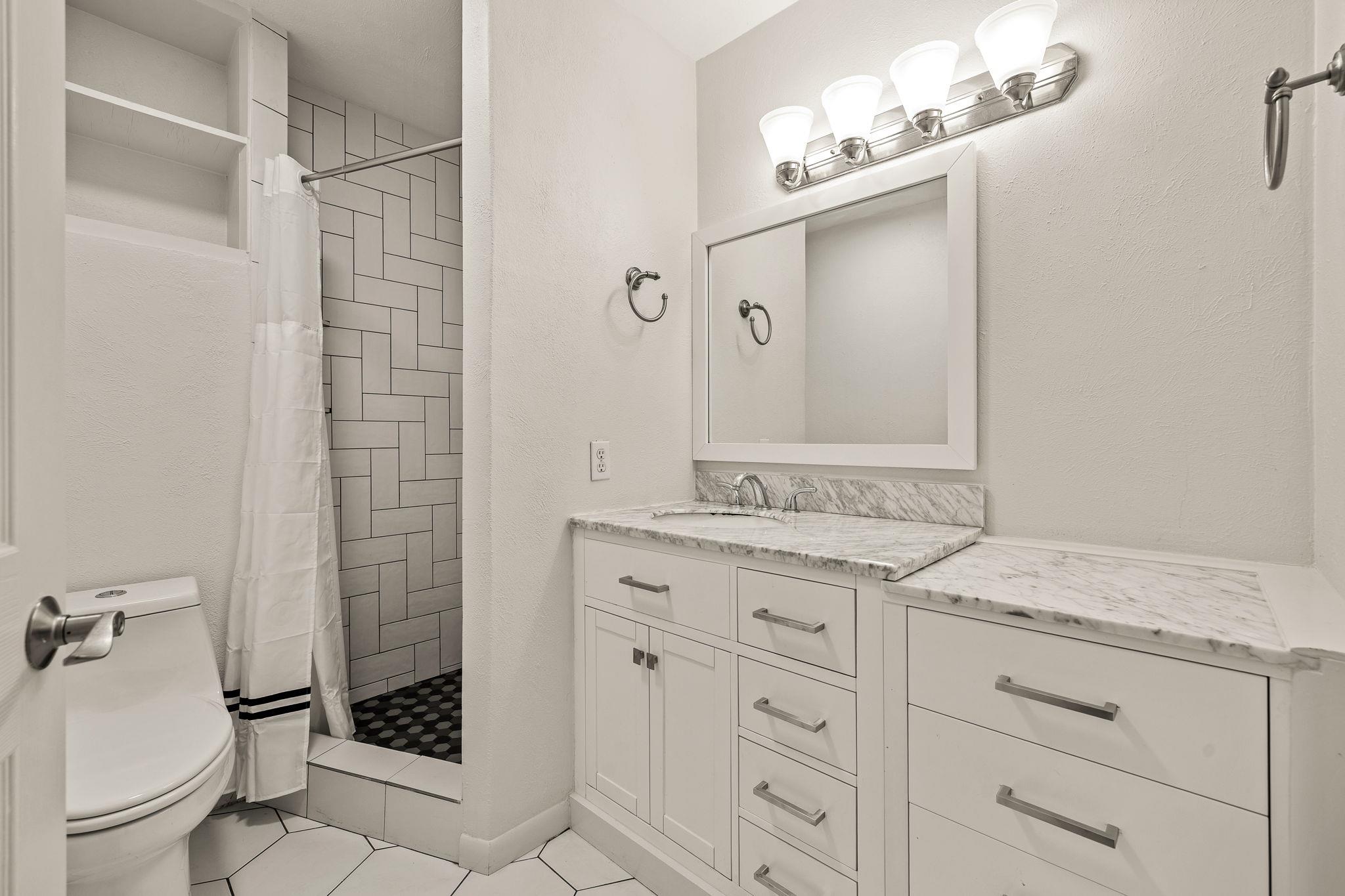 4306 Avenue A None #105 Property Photo 14