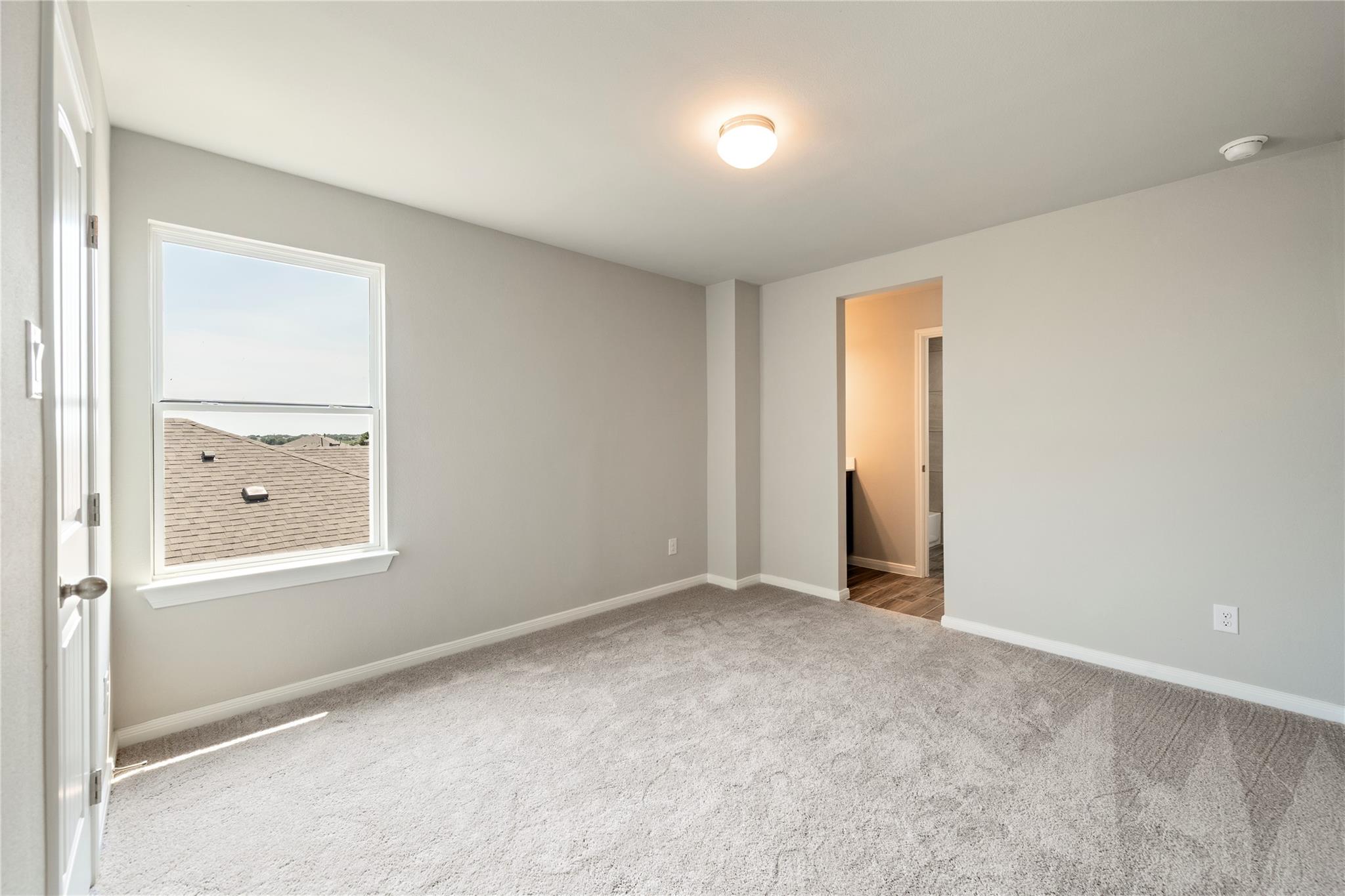 221 Comet Pointe Dr Property Photo 17