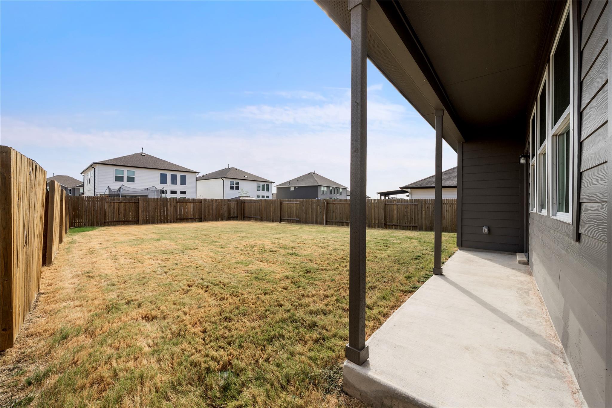 221 Comet Pointe Dr Property Photo 20