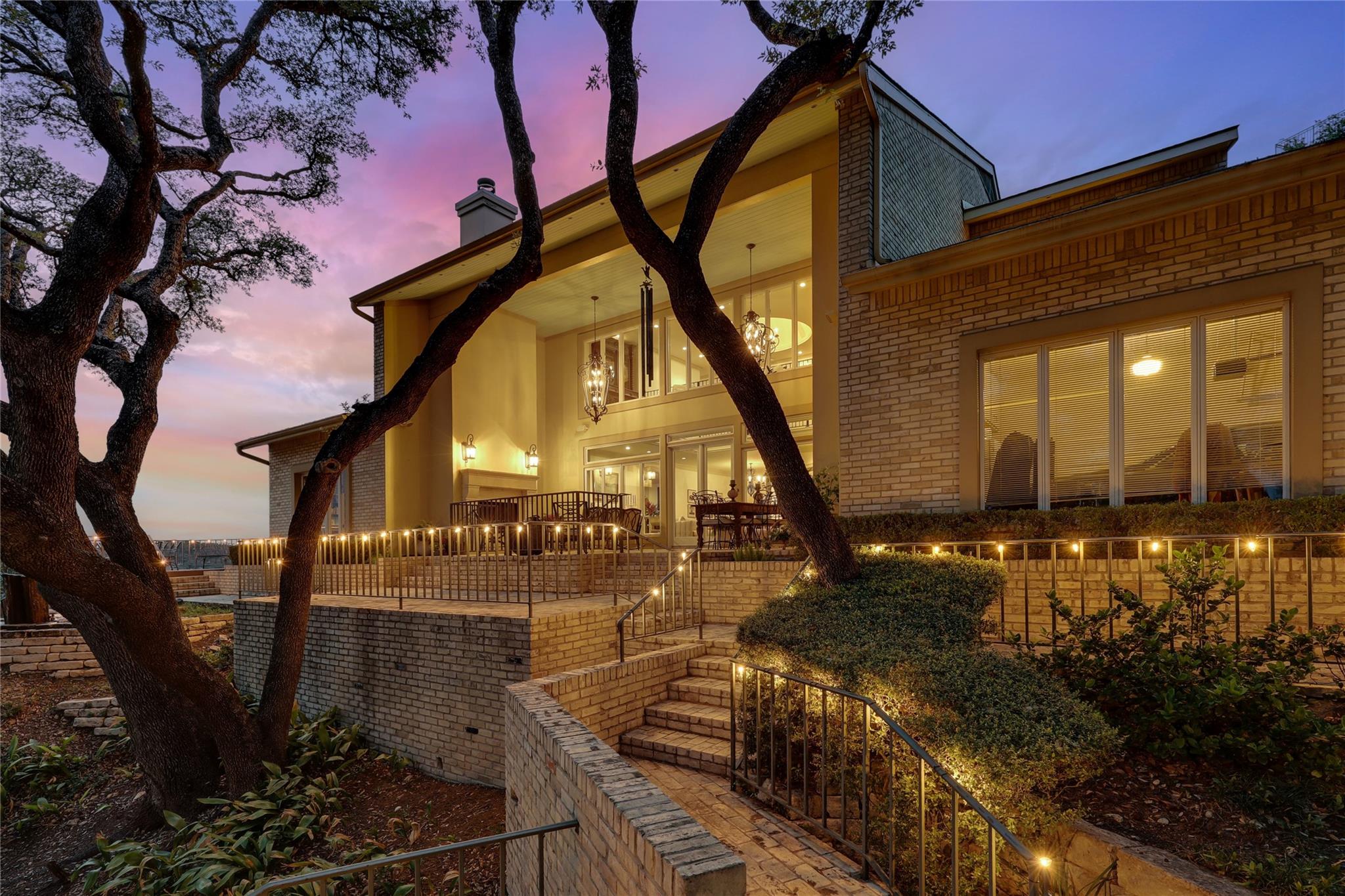 3418 Mount Bonnell Cir Property Photo 1