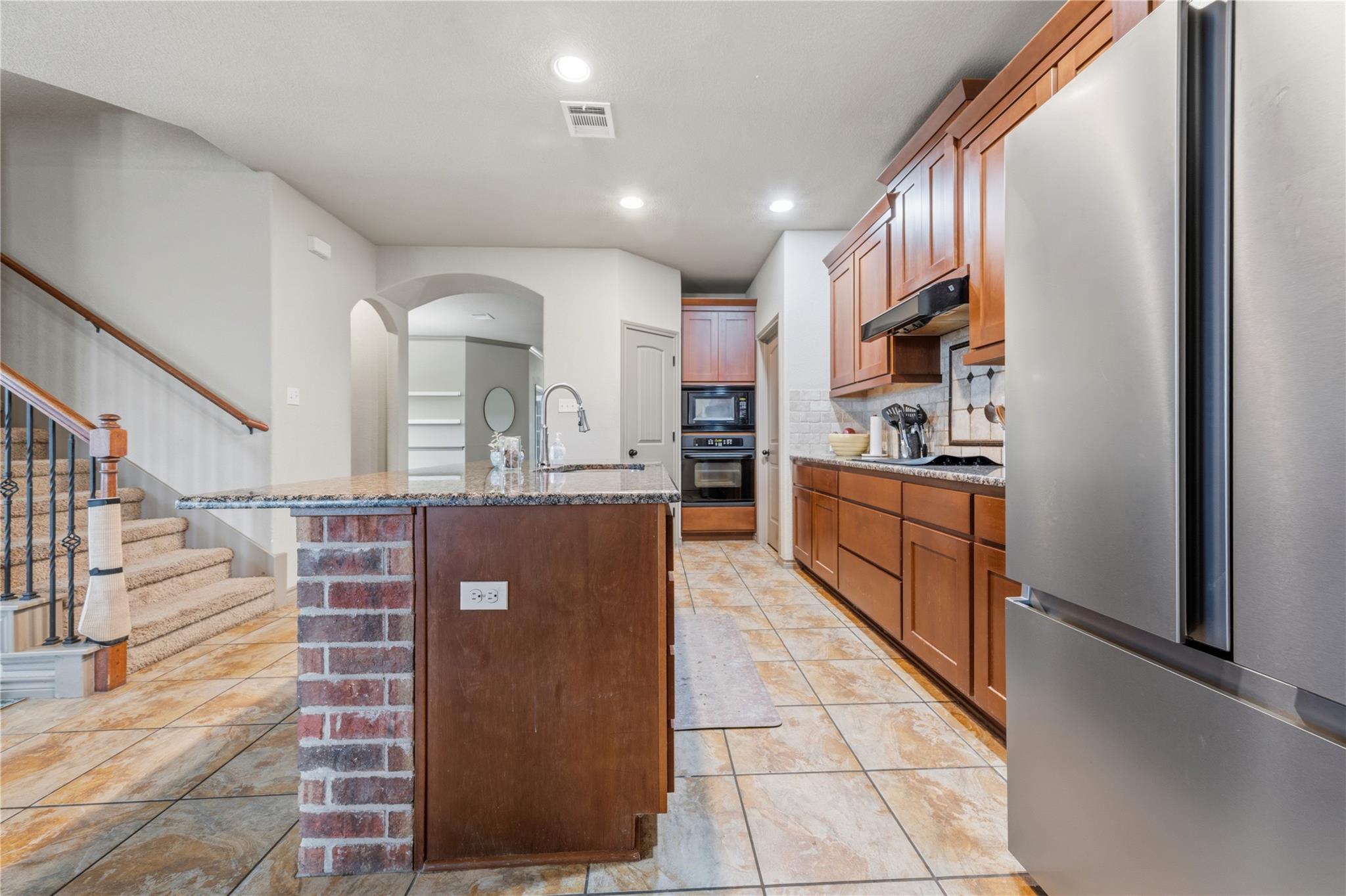 8318 Campeche Bay Pl Property Photo 6