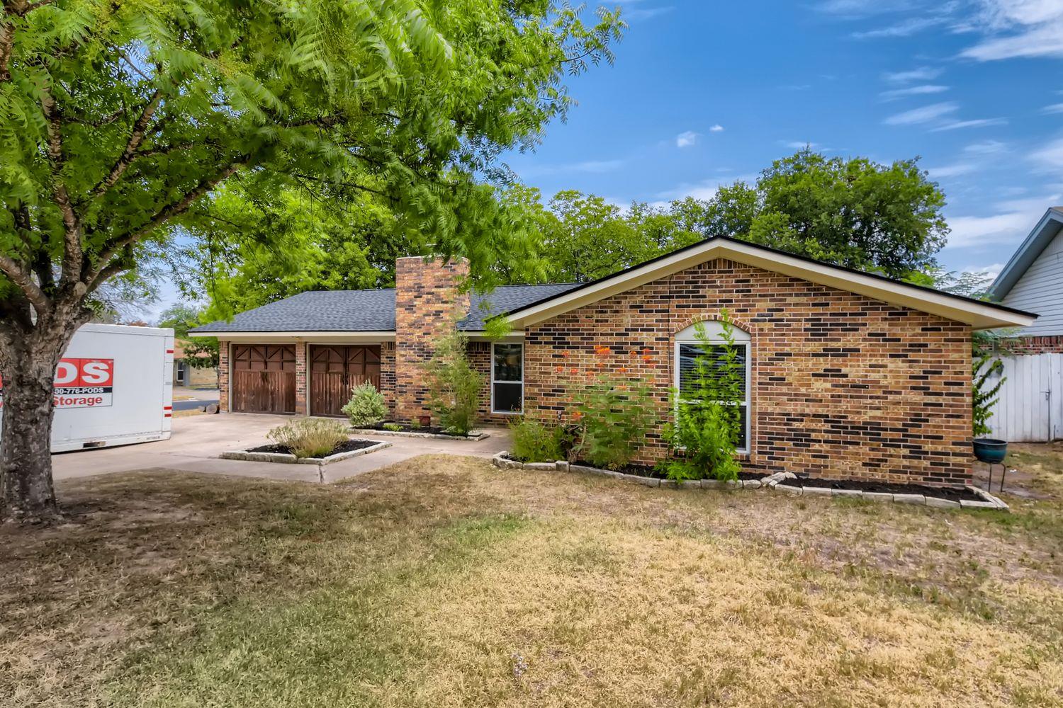9639 Newfoundland Cir Property Photo 7