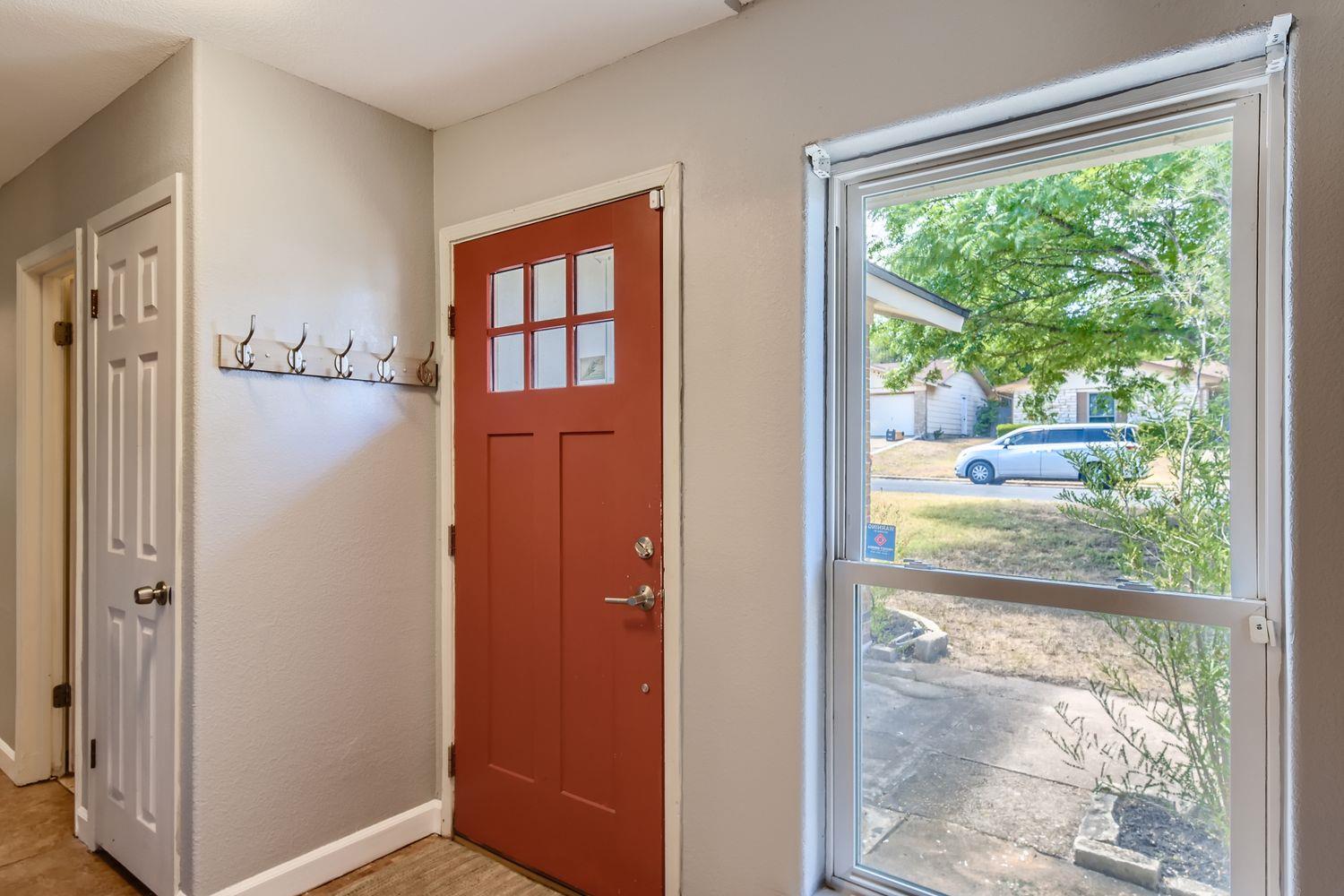 9639 Newfoundland Cir Property Photo 8