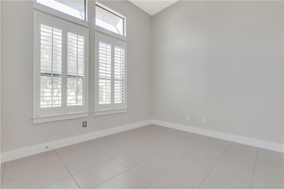 309 Jeffrey David None W Property Photo 17