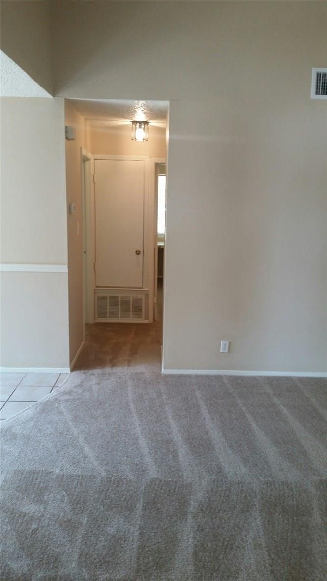 1936 Nicole Cir B Property Photo 6