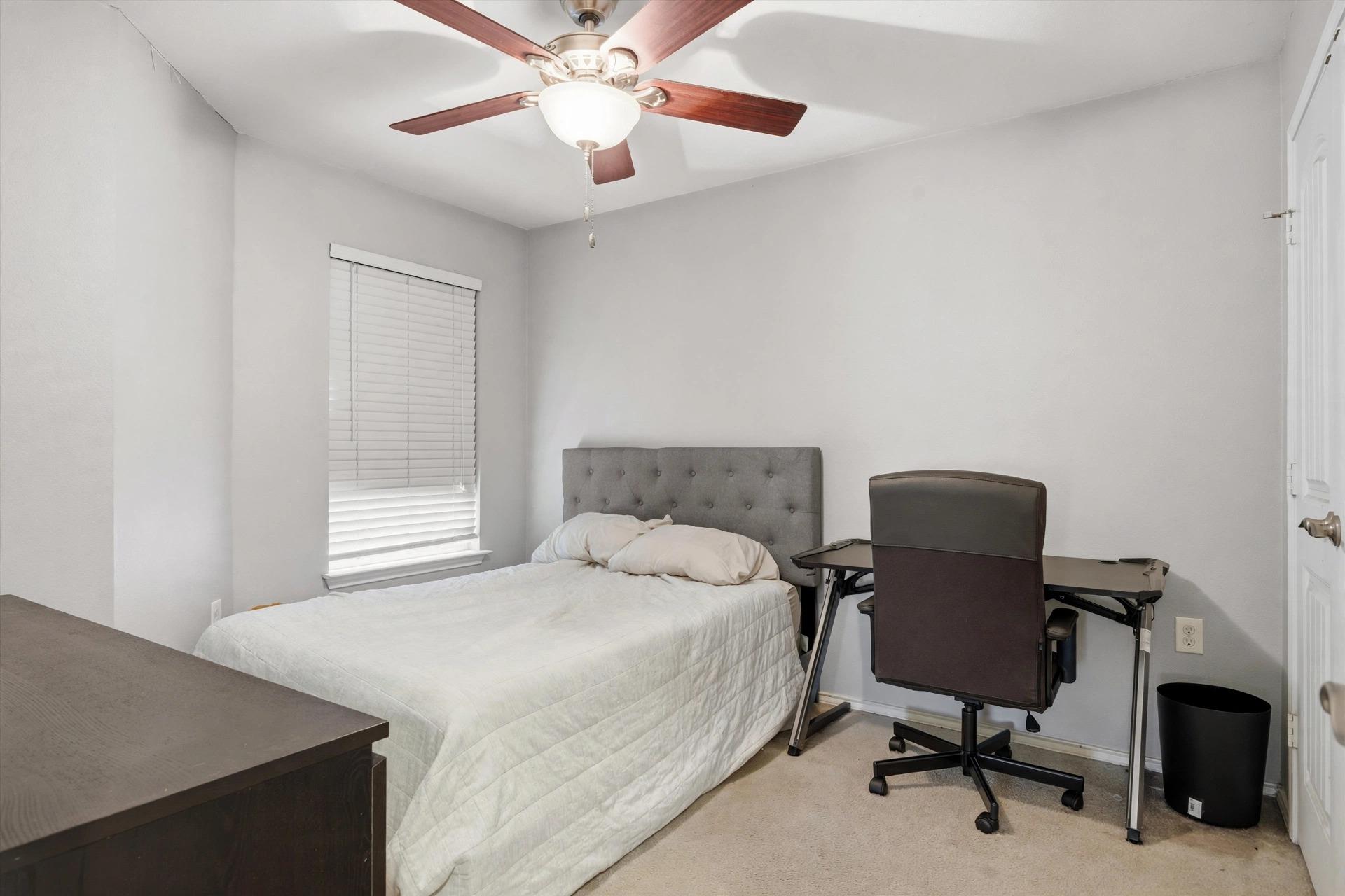 6617 Sunderland Trl Property Photo 16