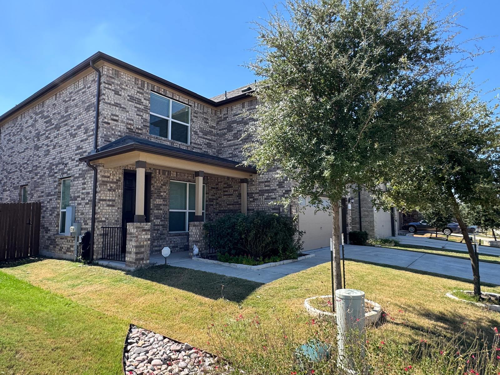 505 Weizenbock Ln Property Photo 3