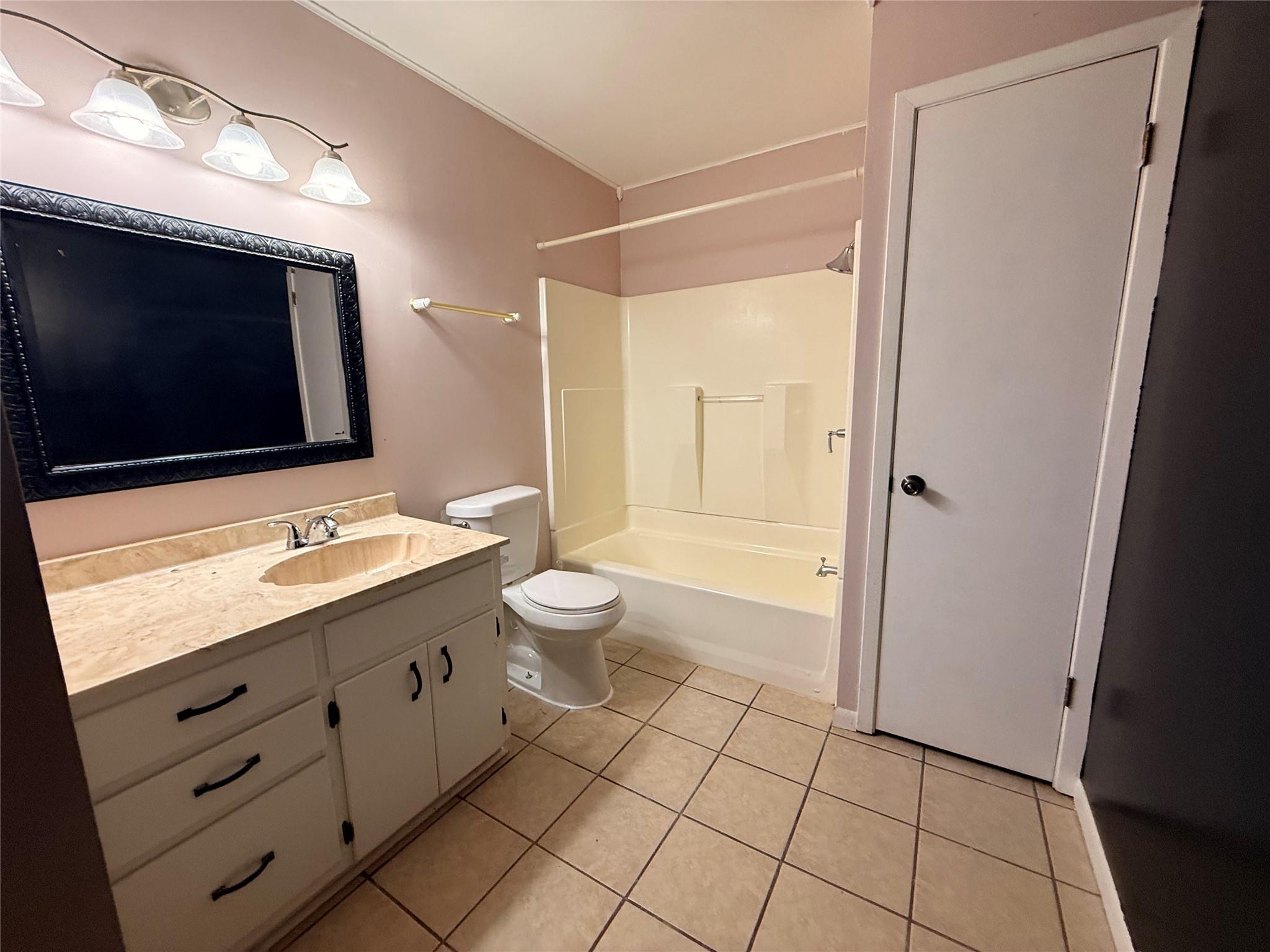 121 Lba Dr Property Photo 8
