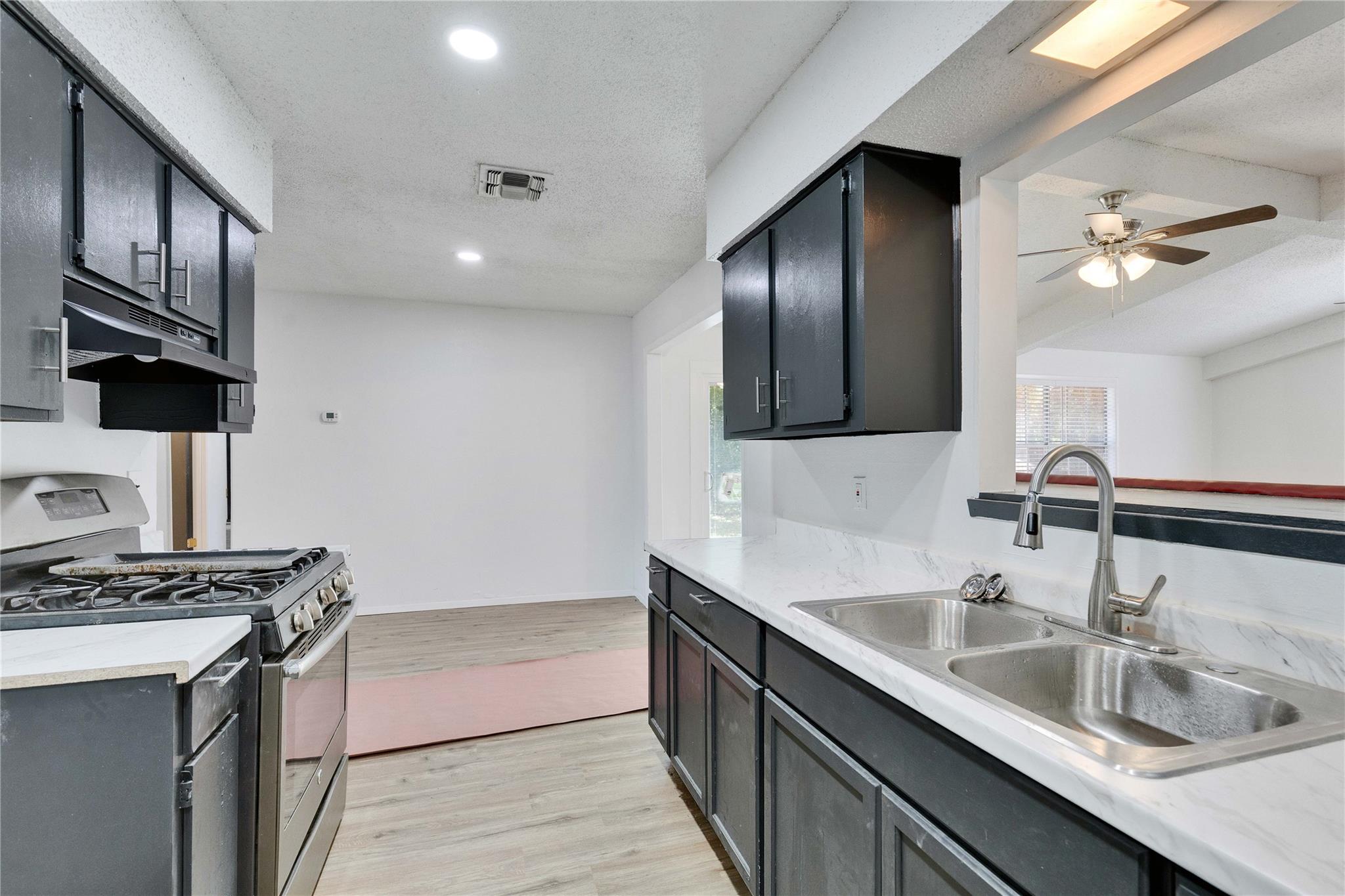 4504 Little Hill Cir Property Photo 9