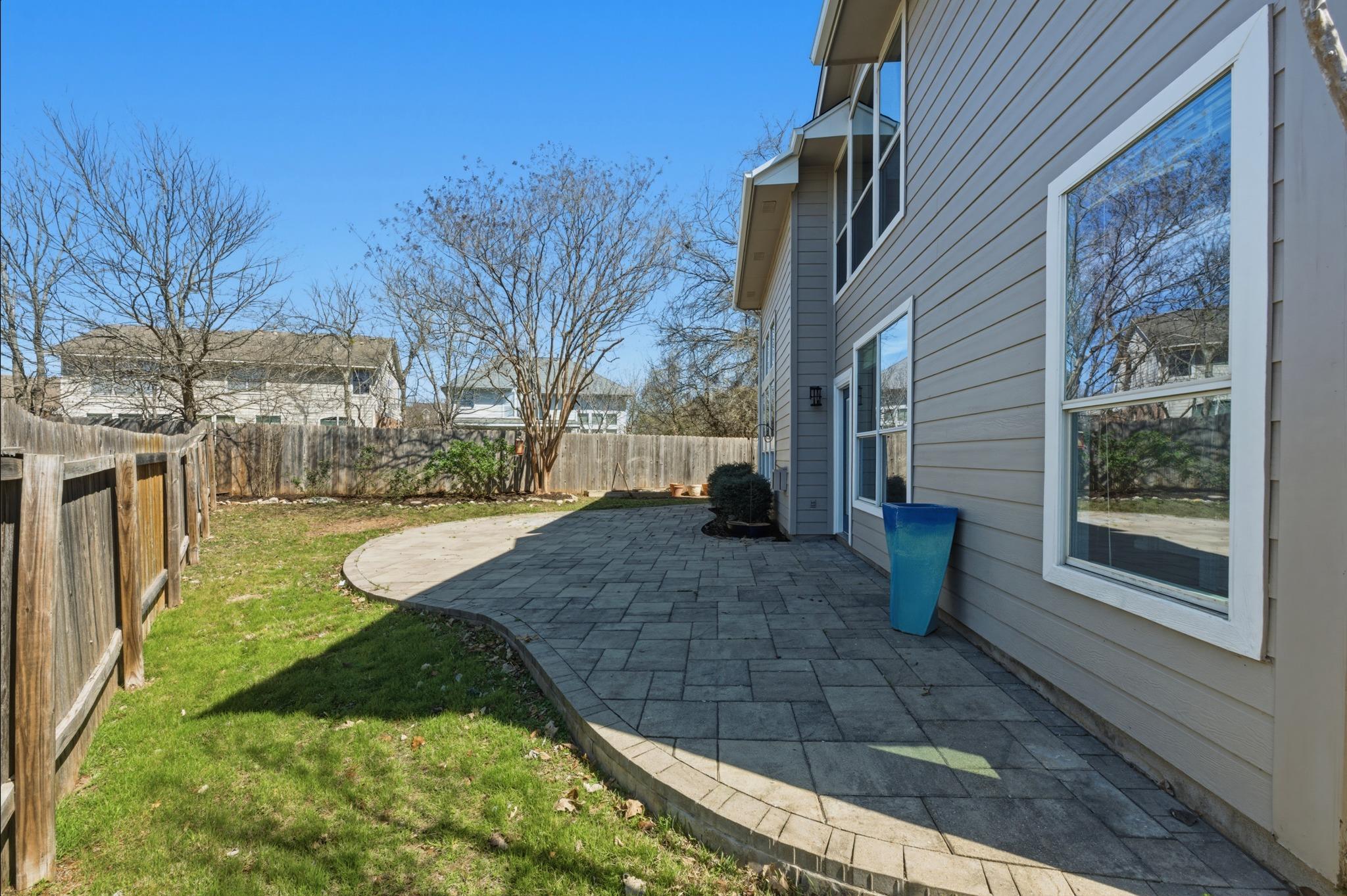 6810 Poncha Pass Property Photo 31