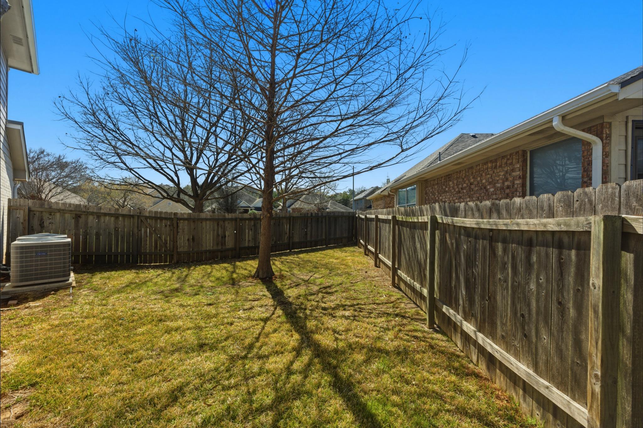 6810 Poncha Pass Property Photo 35