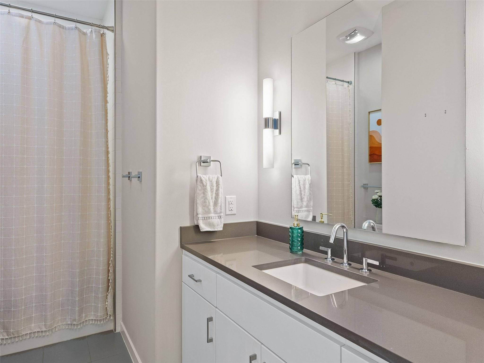 5921 Hiline Rd #1303 Property Photo 24