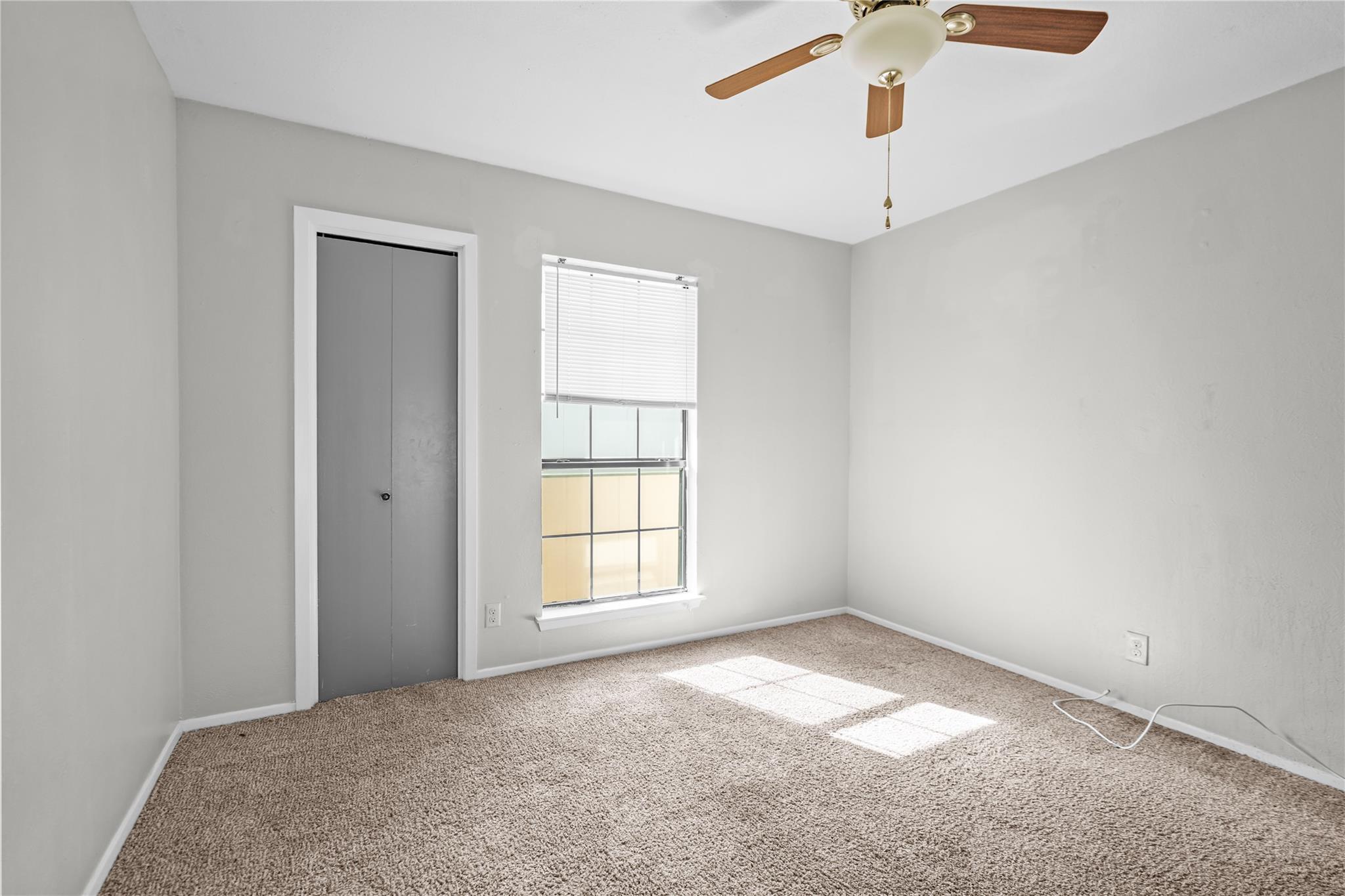 6718 Silvermine Dr #302 Property Photo 14